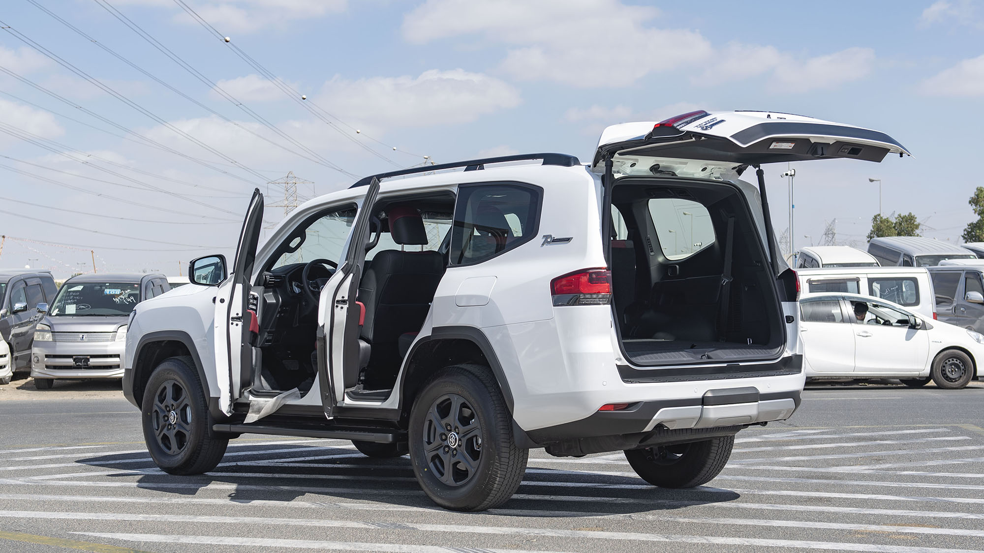 TOYOTA LAND CRUISER LC300 GR SPORT 3.3D AT