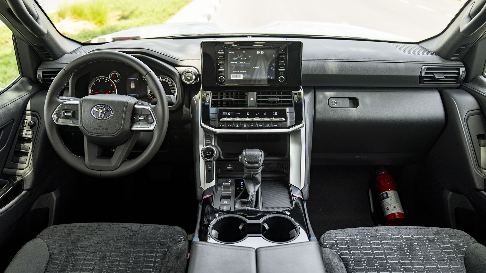 TOYOTA LAND CRUISER LC300 GXR 3.3D AT  _ BLACK