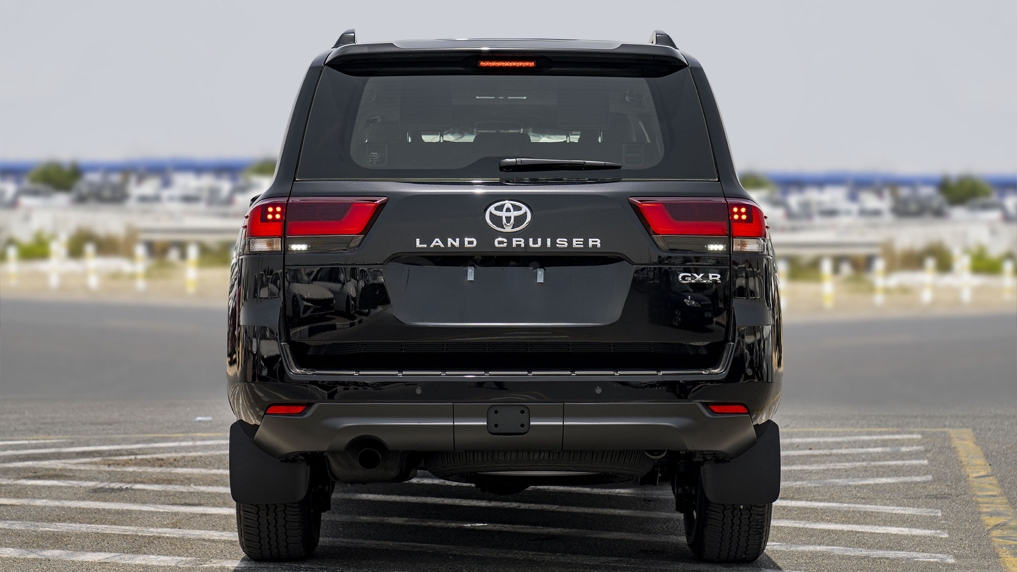 TOYOTA LAND CRUISER LC300 GXR 3.3D AT  _ BLACK