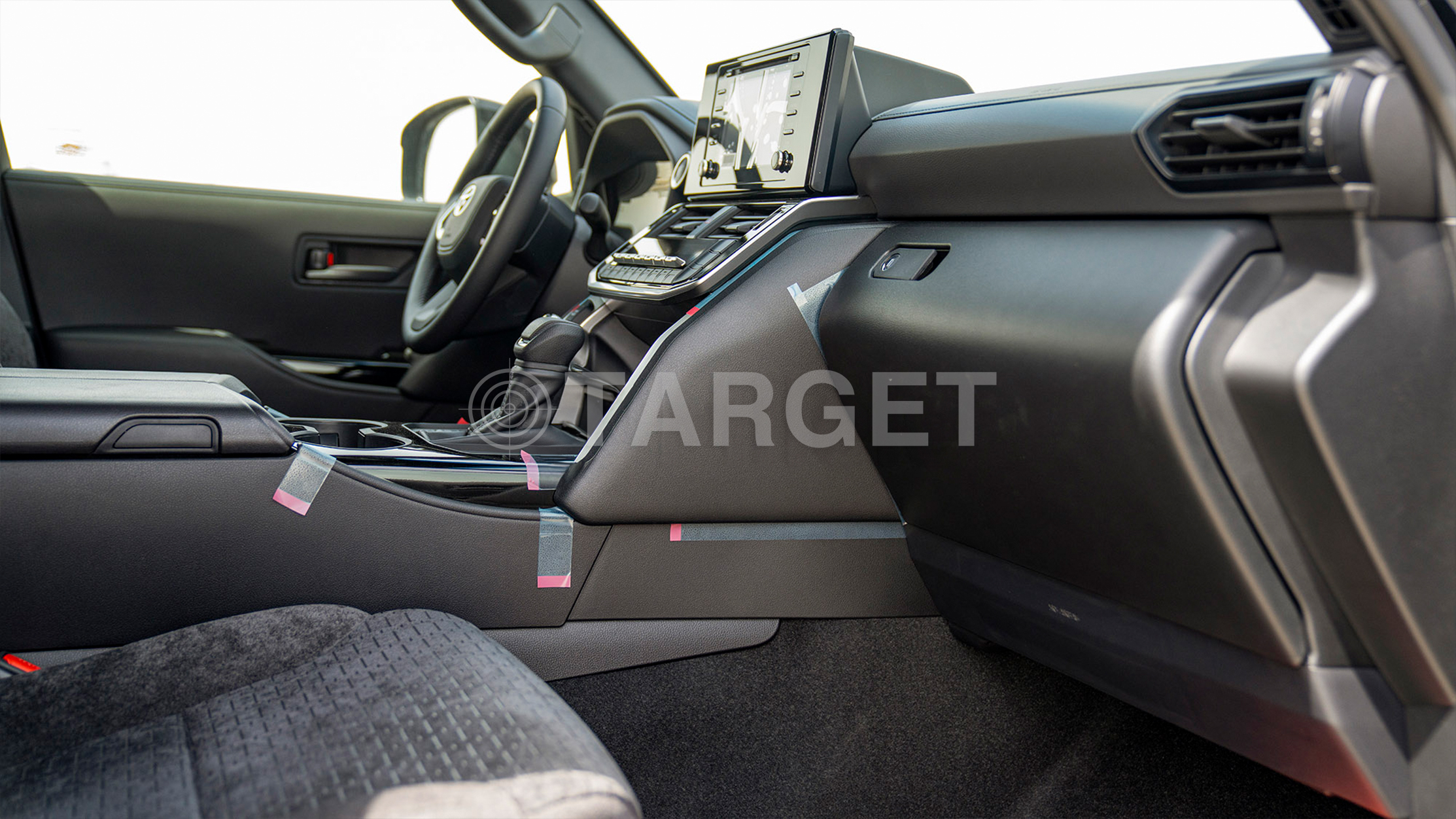 TOYOTA LAND CRUISER LC300 GXR 3.3D AT