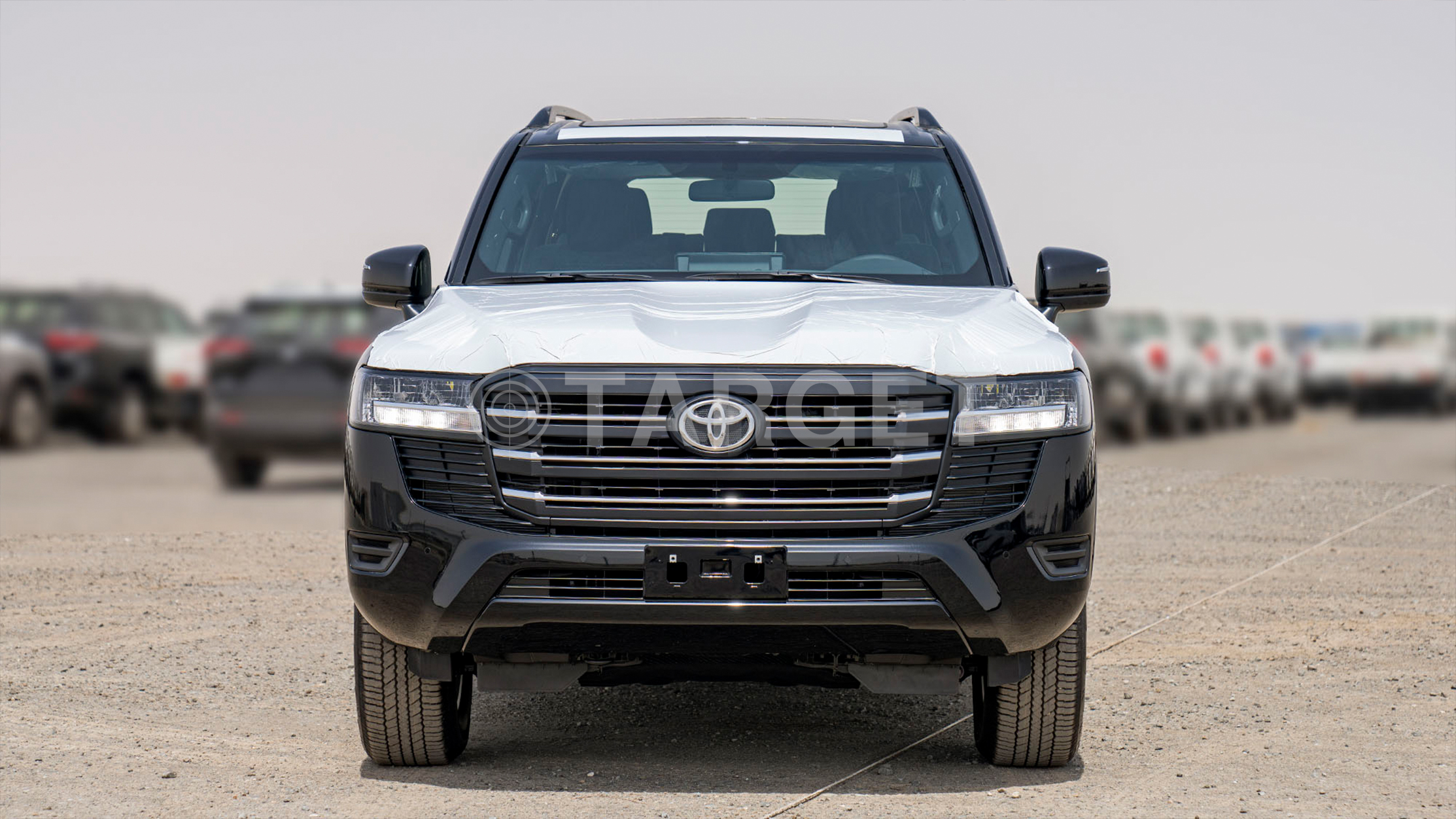TOYOTA LAND CRUISER LC300 GXR 3.3D AT