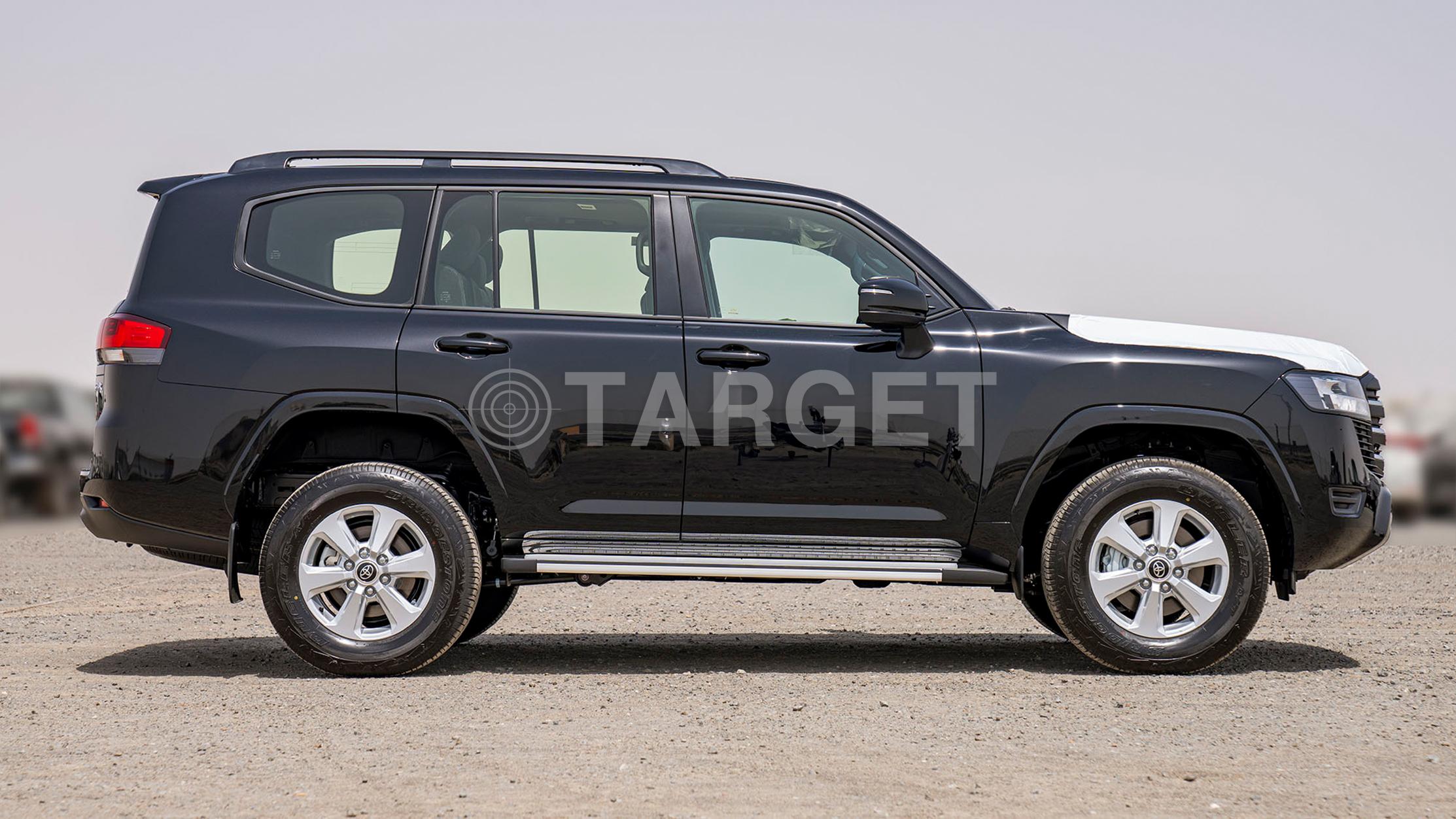 TOYOTA LAND CRUISER LC300 GXR 3.3D AT
