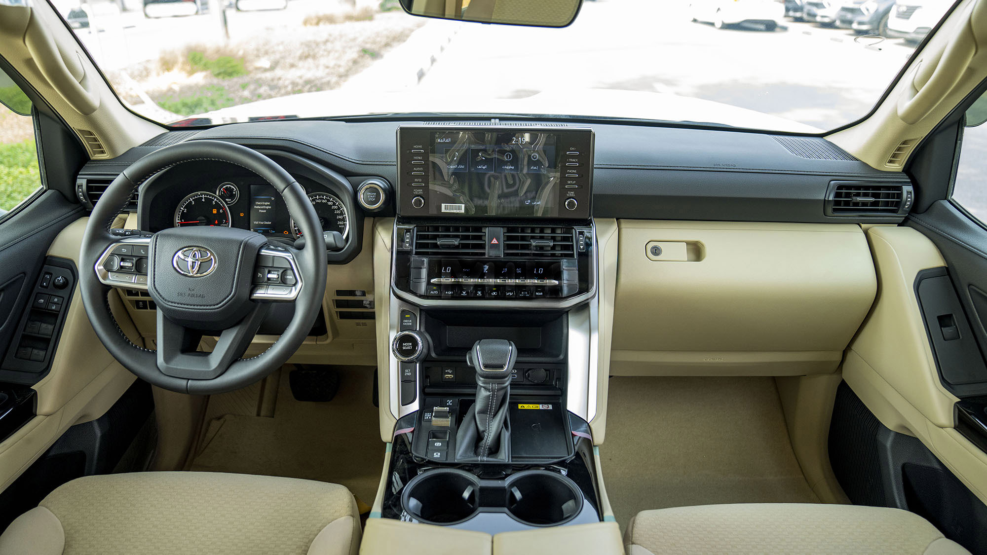 TOYOTA LAND CRUISER LC300 GXR 3.5P AT _ BLACK