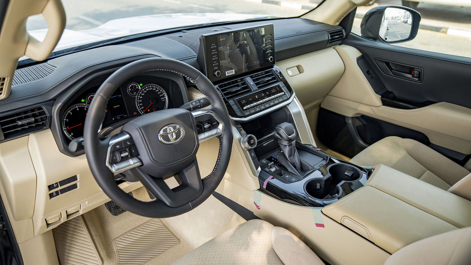 TOYOTA LAND CRUISER LC300 GXR 3.5P AT _ BLACK