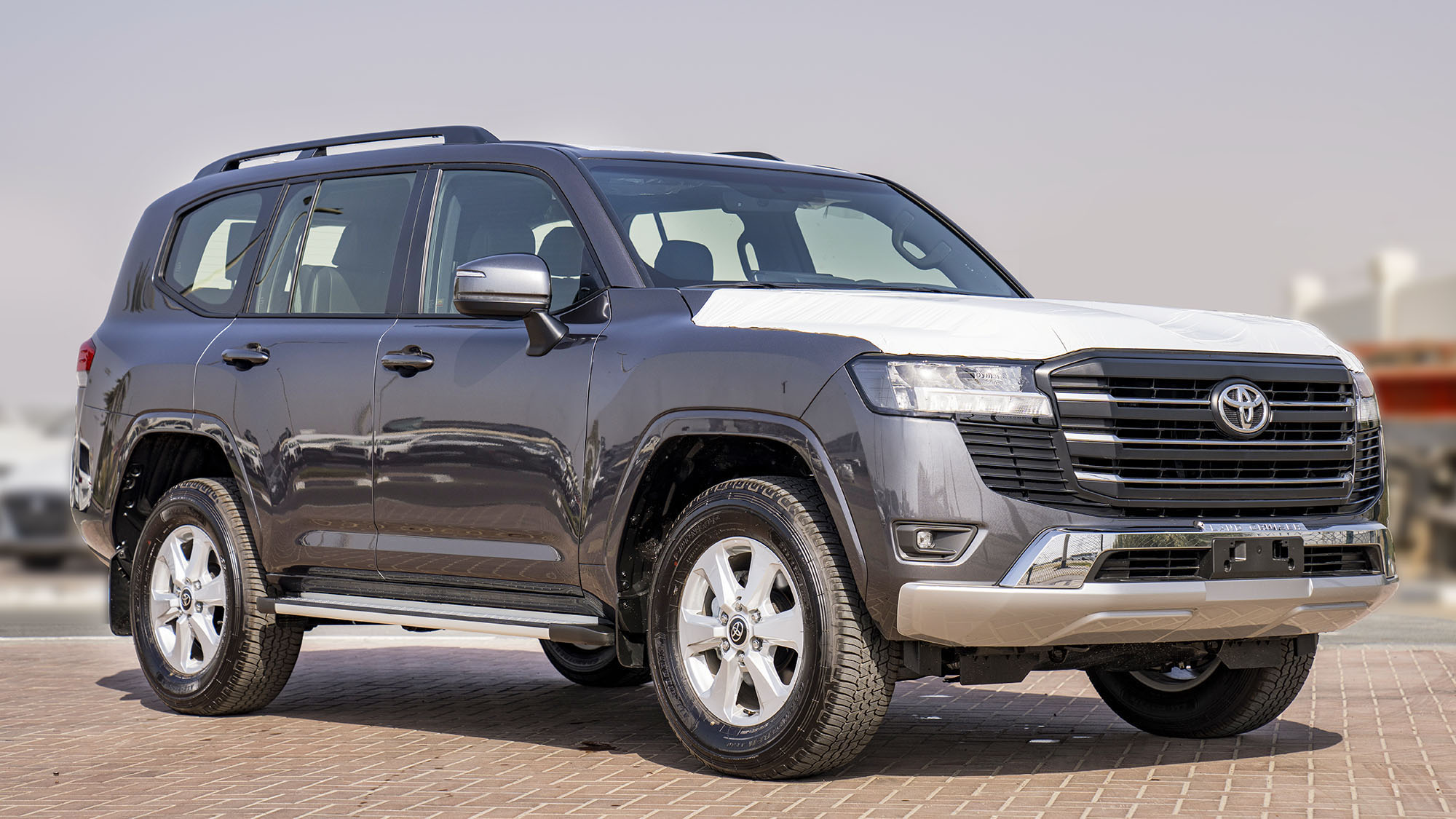TOYOTA LAND CRUISER LC300 GXR 4.0P AT _ GRAY