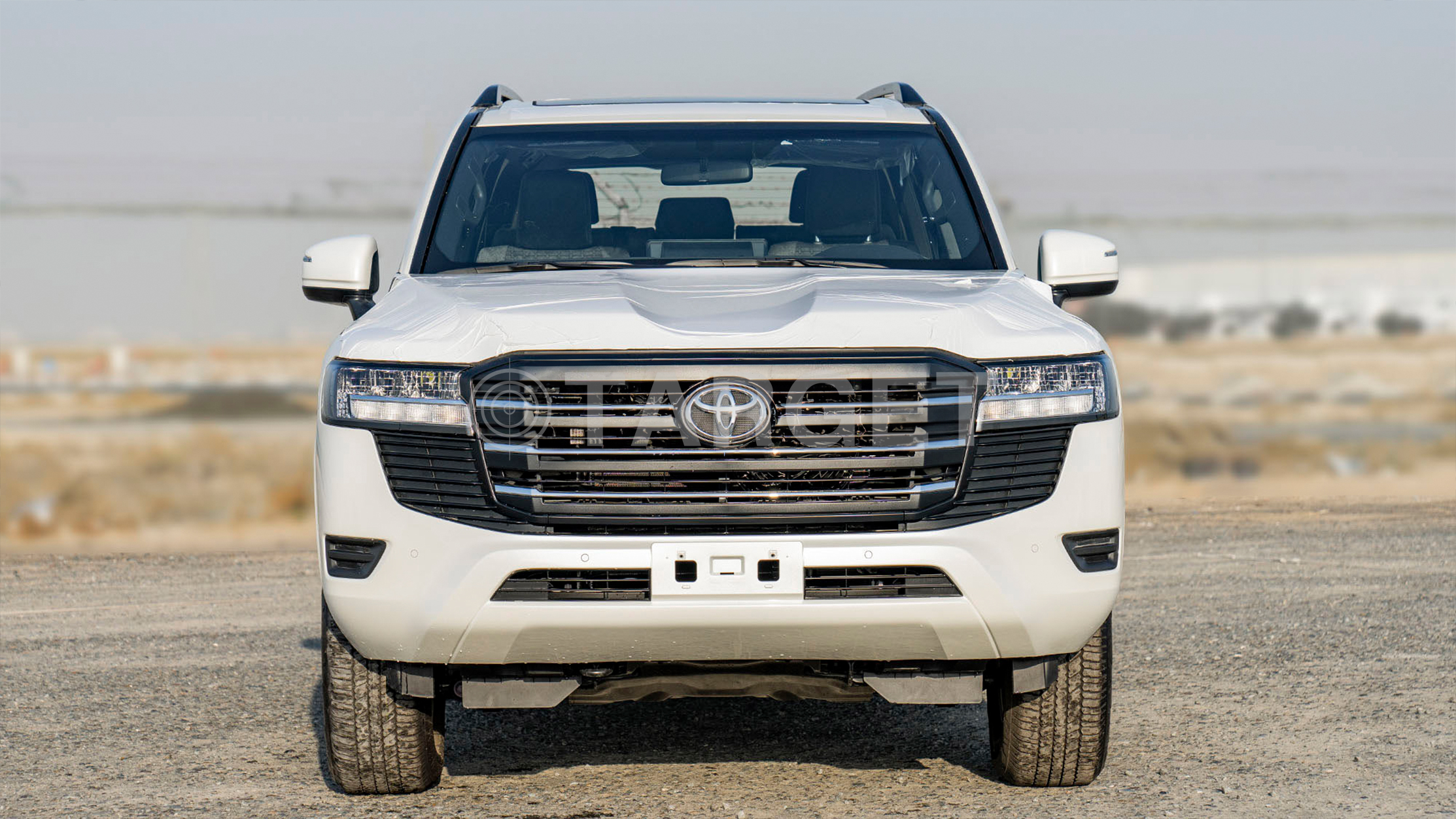 TOYOTA LAND CRUISER LC300 GXR 4.0P AT _ WHITE