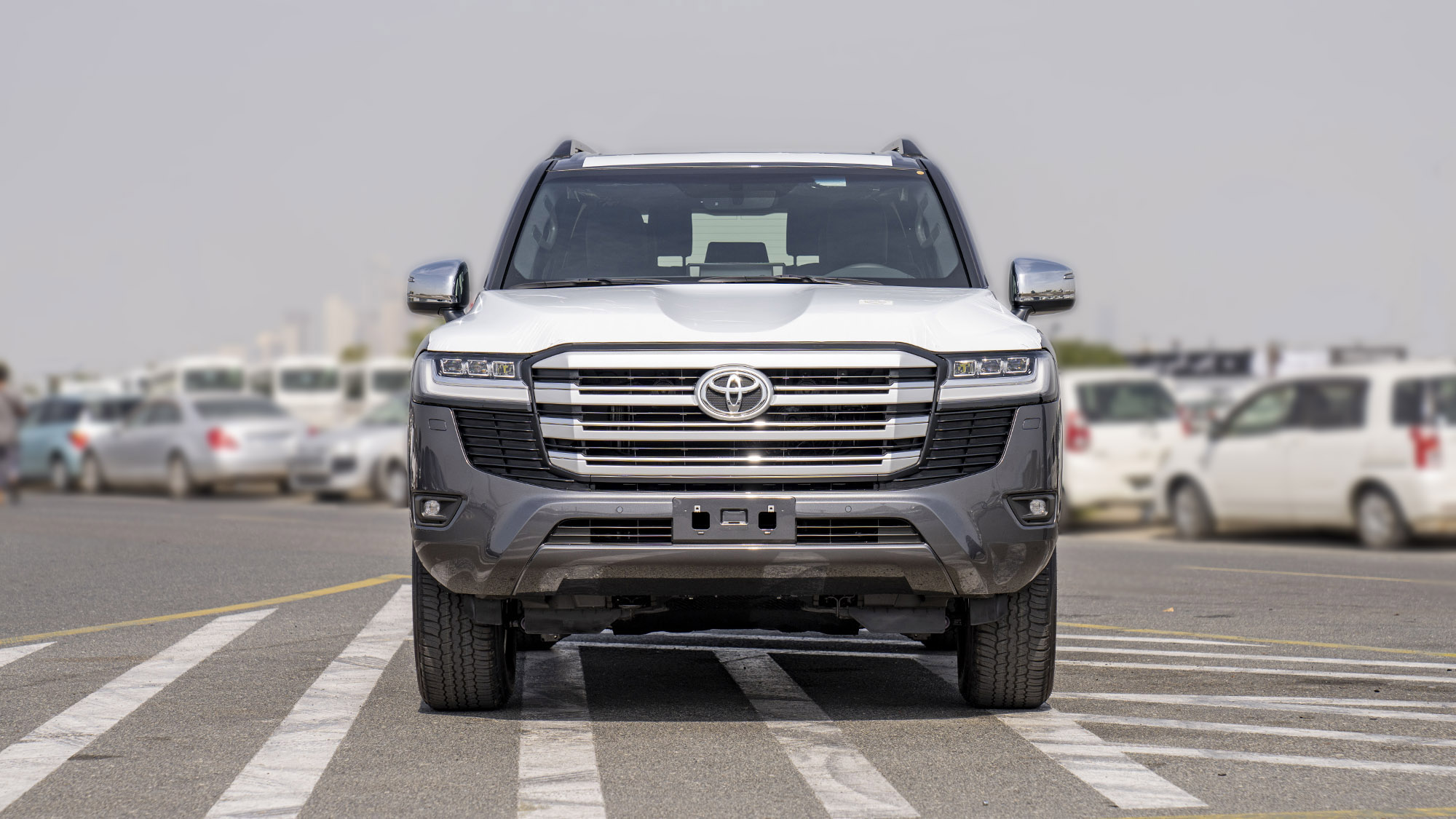 TOYOTA LAND CRUISER LC300 VX 4.0p grey