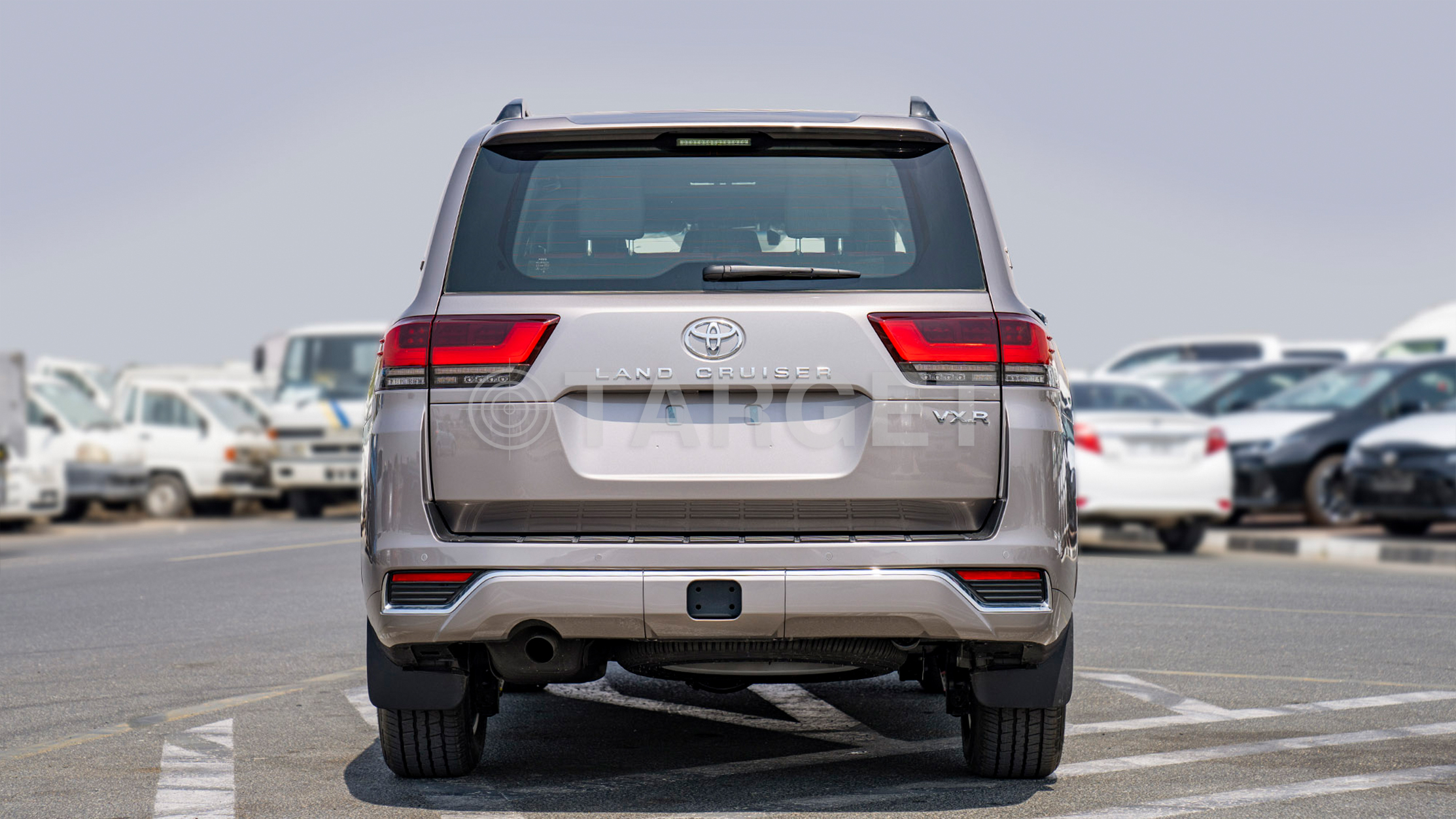 TOYOTA LAND CRUISER LC300 VXR 3.3D AT _ bronze