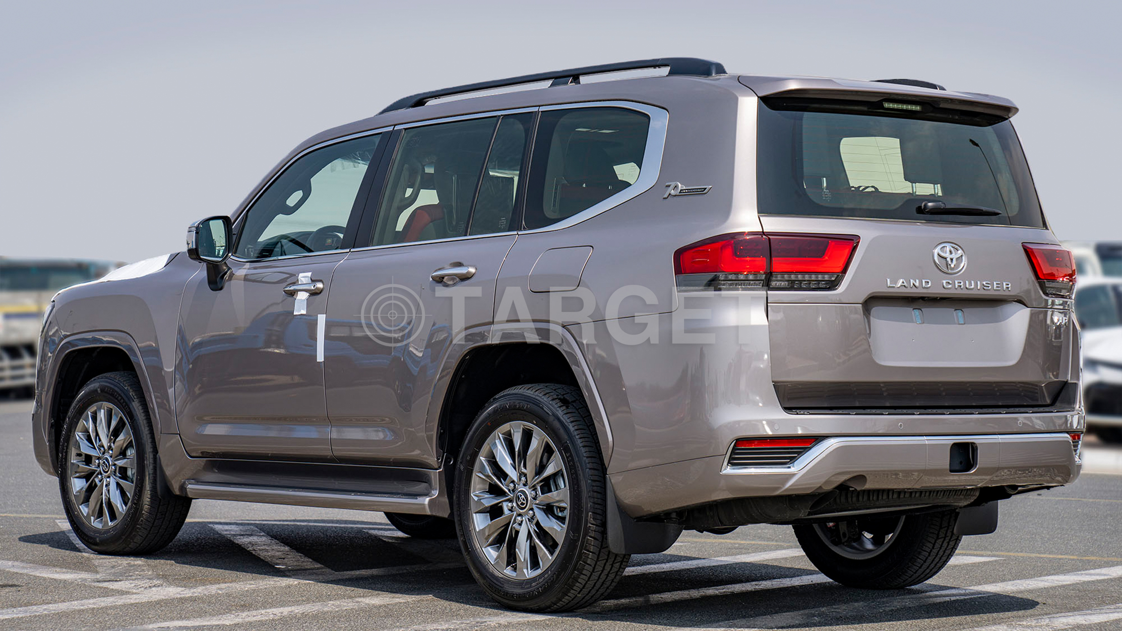 TOYOTA LAND CRUISER LC300 VXR 3.3D AT _ bronze