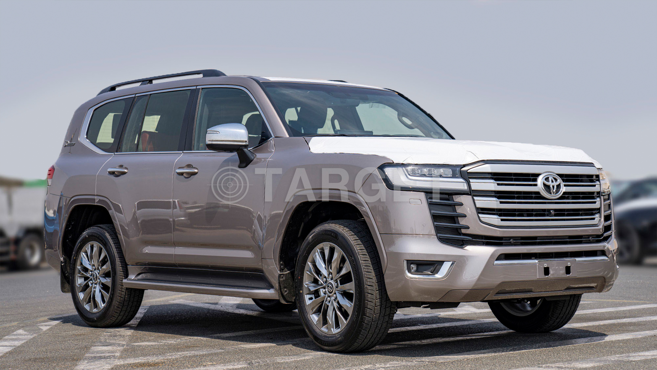 TOYOTA LAND CRUISER LC300 VXR 3.3D AT _ bronze