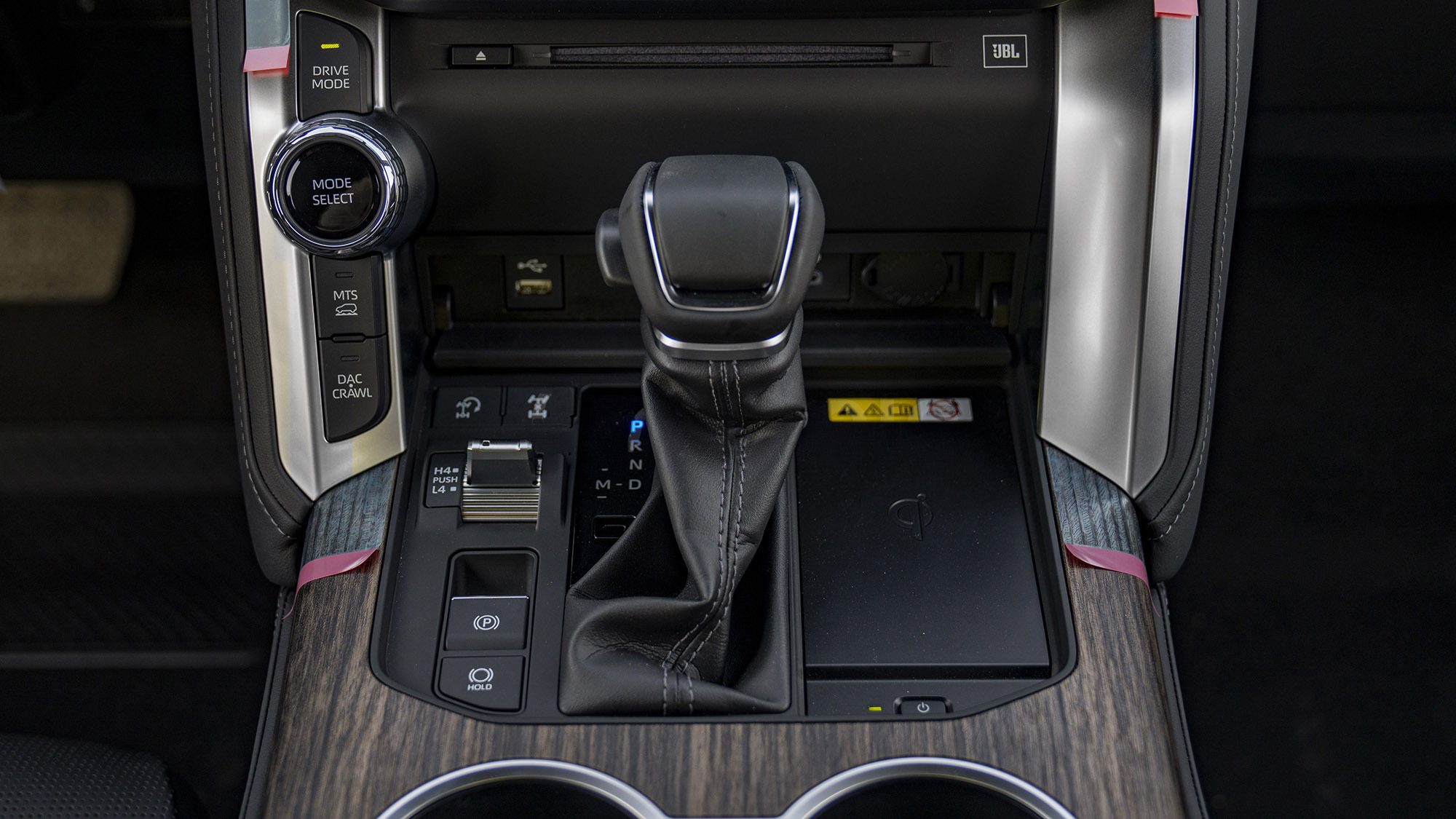 TOYOTA LAND CRUISER LC300 VXR 3.3D AT _ gray