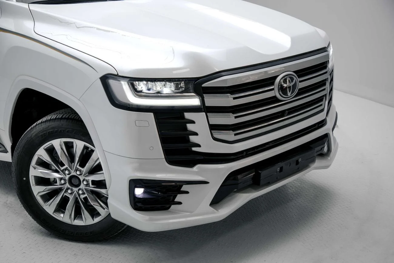 Toyota Land Cruiser LC300 VXR Z 3.3L 2025