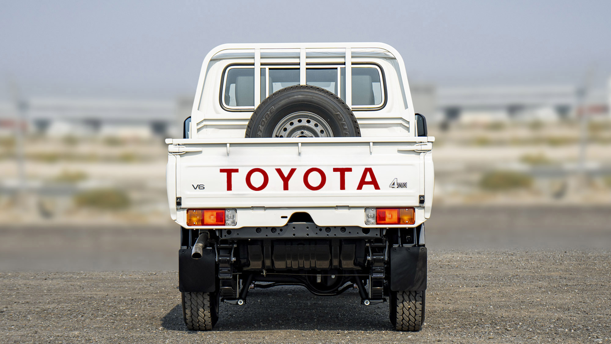 TOYOTA LAND CRUISER LC79 DC 4.0P MT _ WHITE