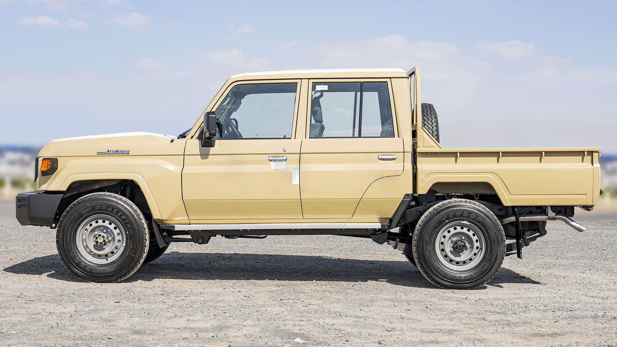 TOYOTA LAND CRUISER LC79DC 4.0P MT