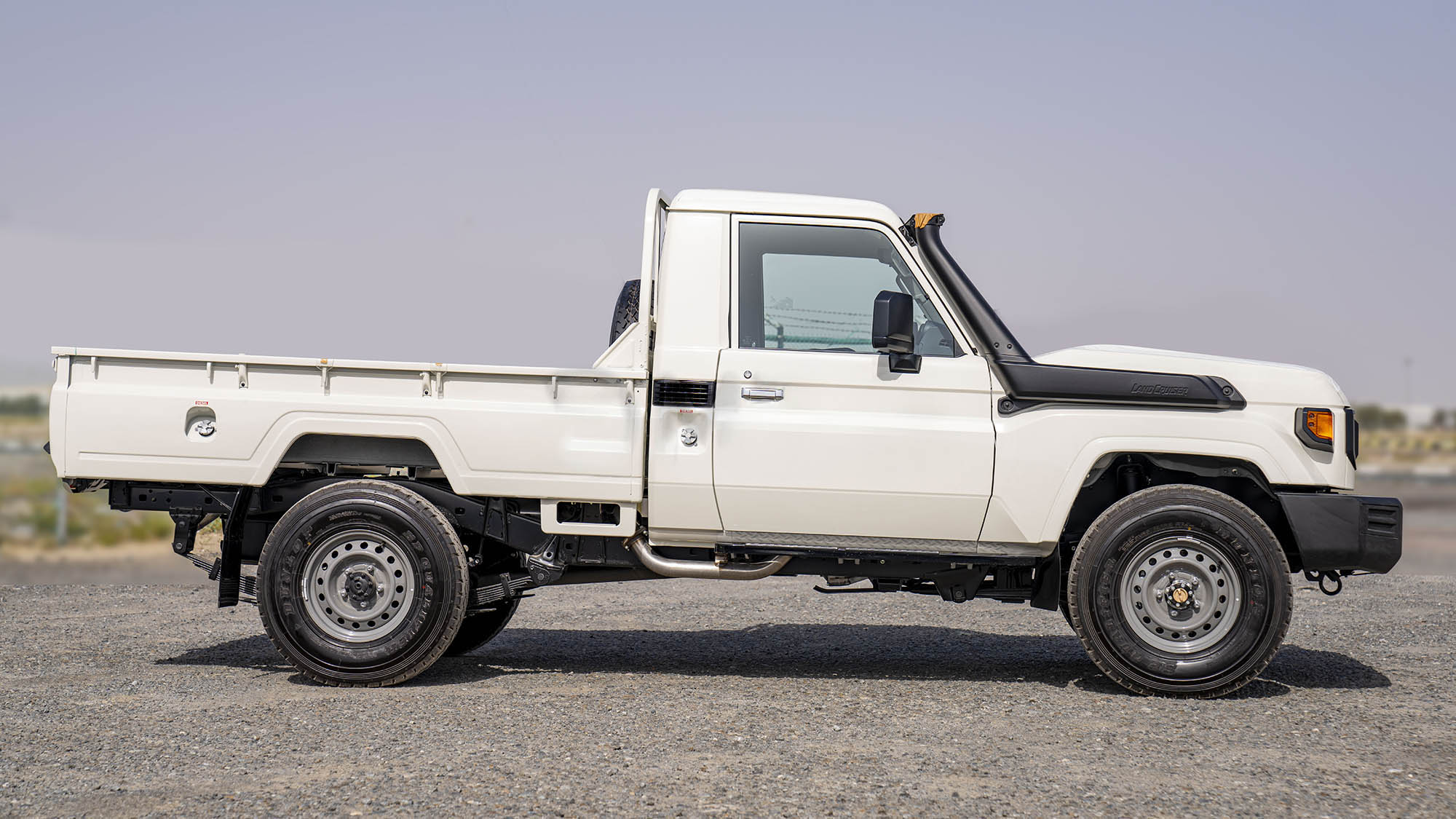TOYOTA LAND CRUISER LC79SC 2.8D AT
