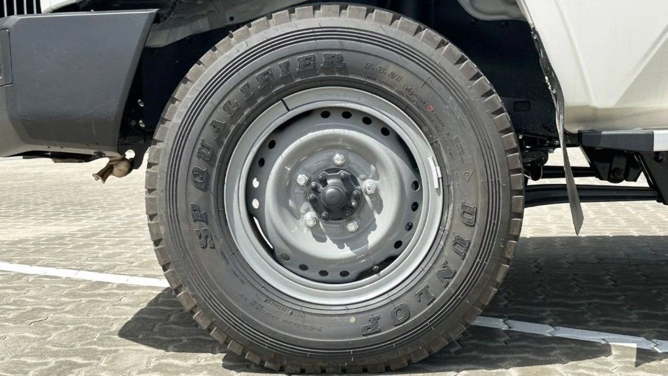 Toyota Land Cruiser Pickup LC79 4.2L D