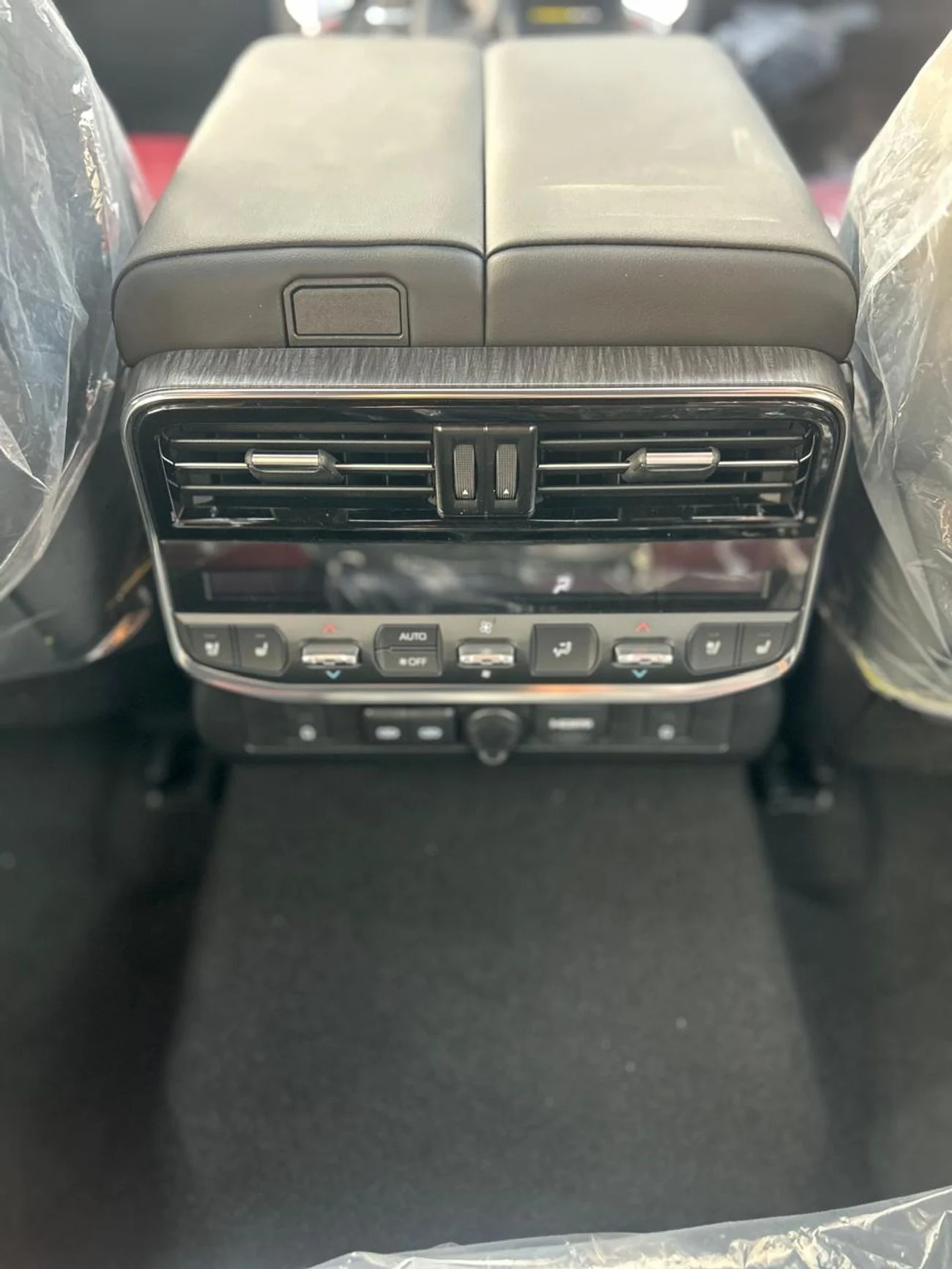 Toyota Land Cruiser VXR 3.5L _ BLACK