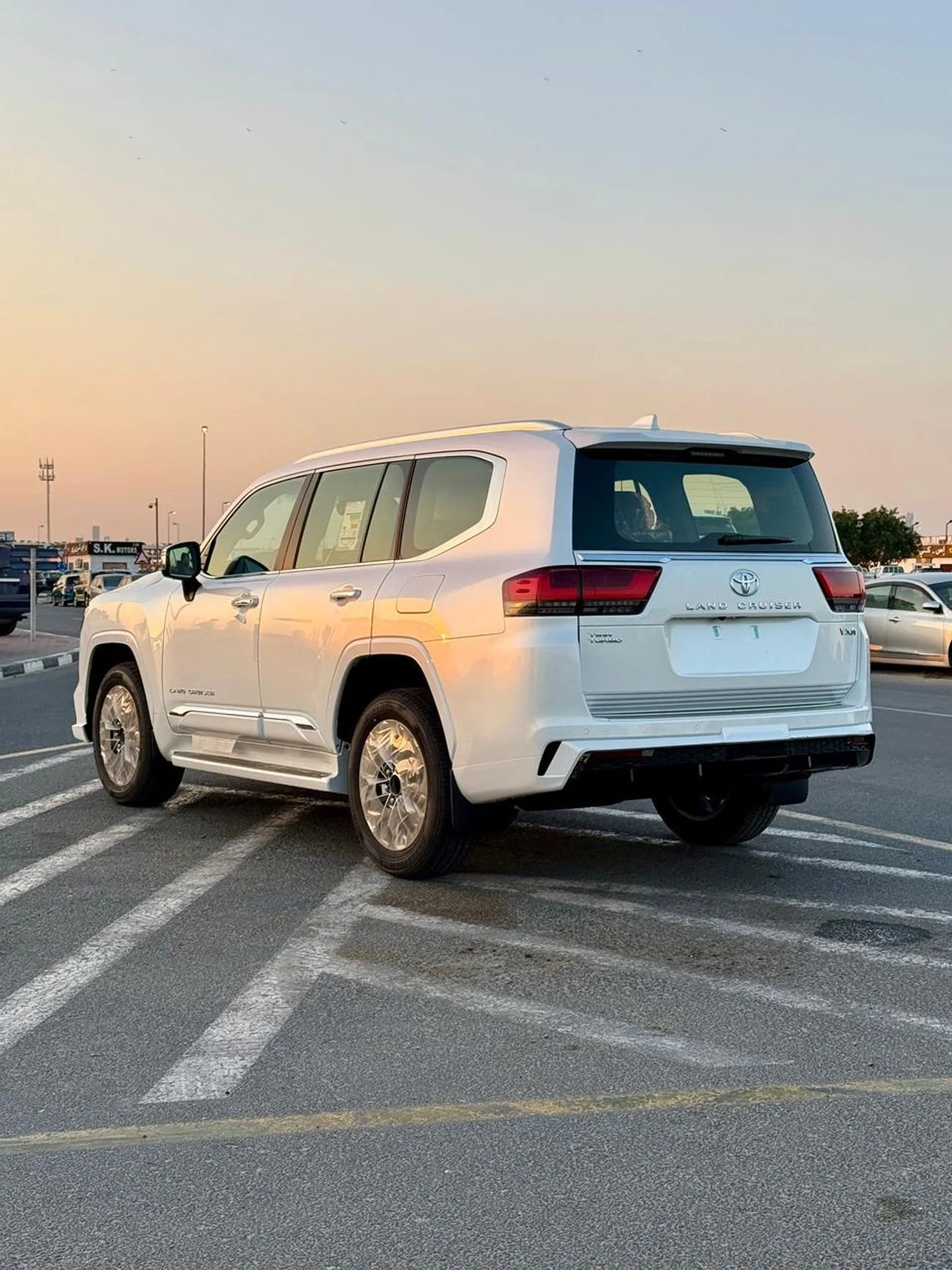 Toyota Land Cruiser VXR 3.5L PETROL  2026