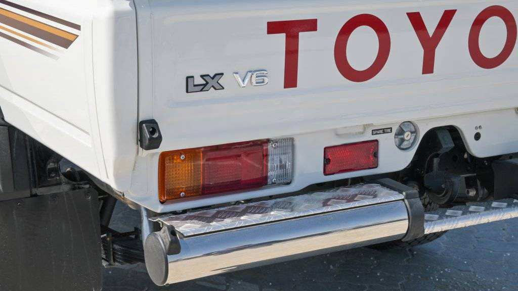 TOYOTA LC PU SINGLE CABIN LX – 4.0L PETROL ,AT