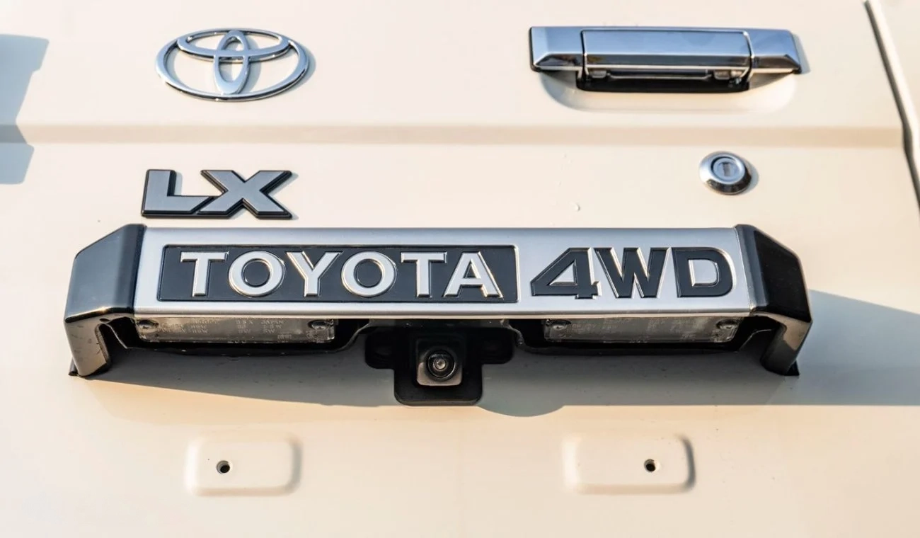 Toyota LC76 2.8l Diesel Automatic Full Option