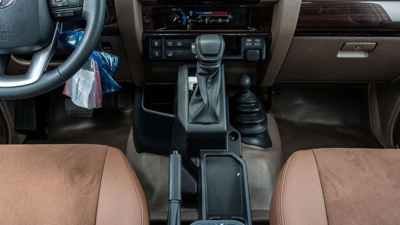 Toyota LC79 2.8L AT Diesel Full Option (Grey-Brown) 2026