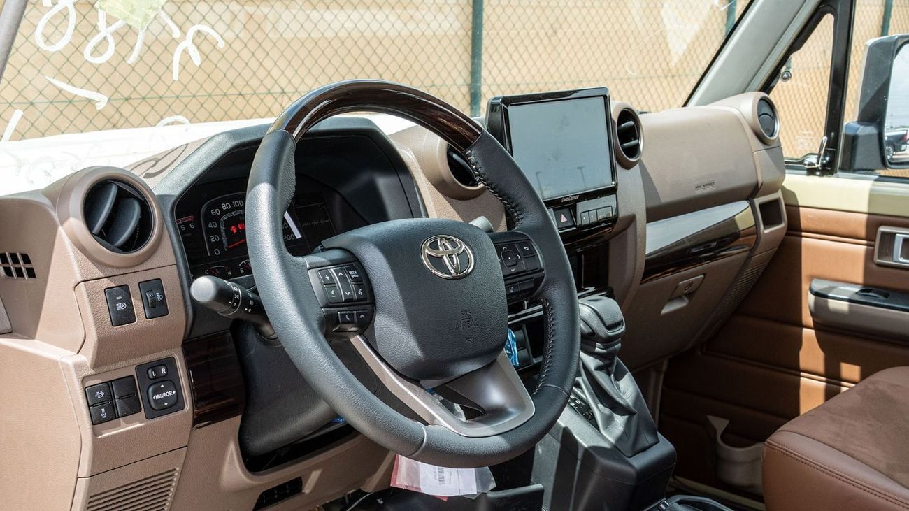 Toyota LC79 2.8L AT Diesel Full Option (Grey-Brown) 2026