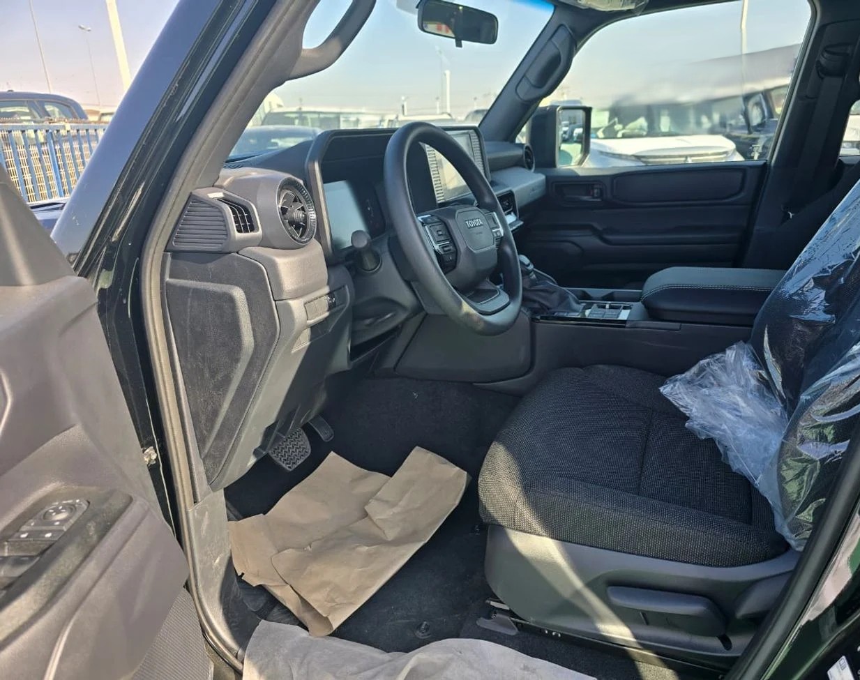 Toyota Prado 2.4 – Basic Options – 2026