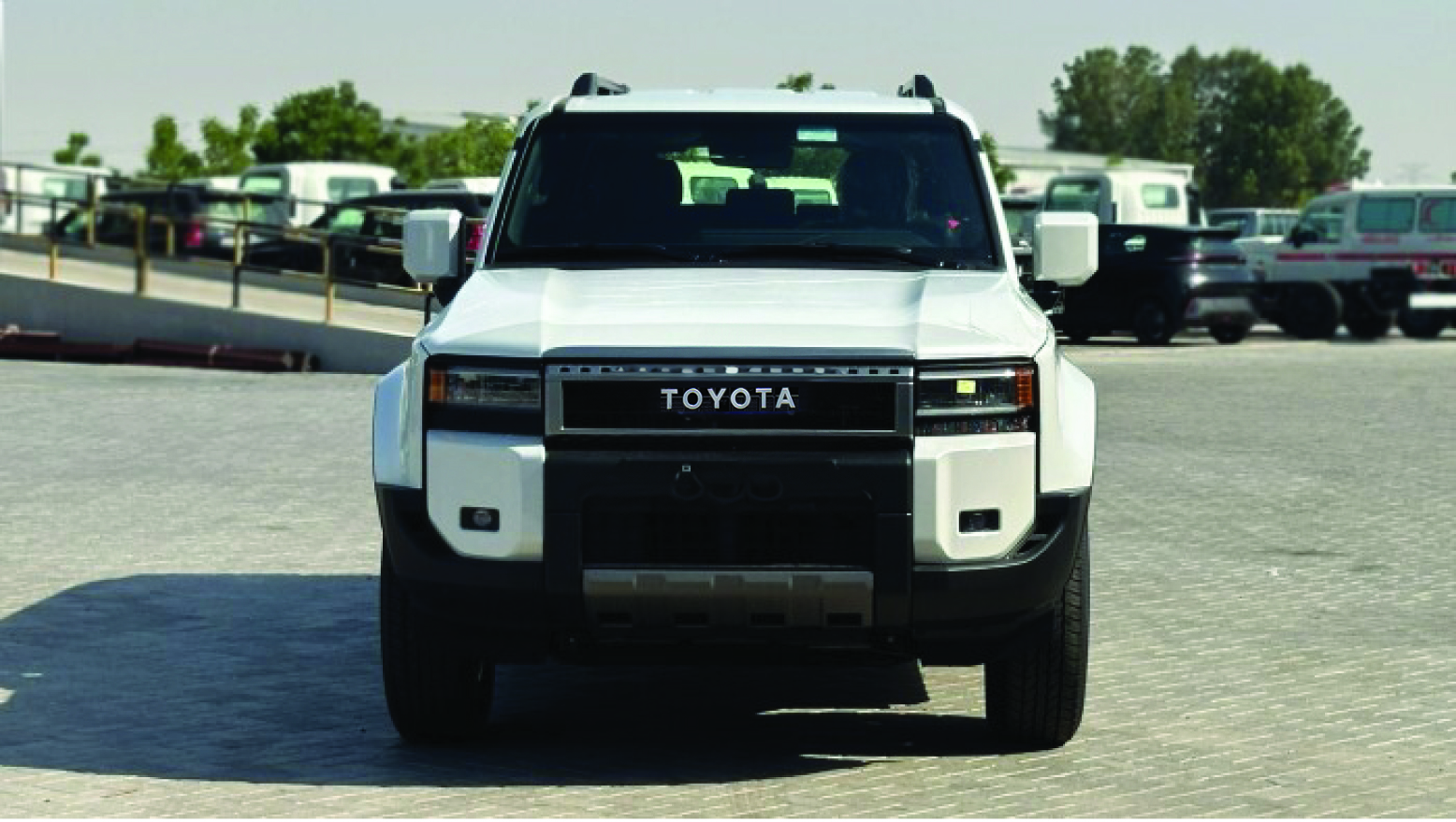 Toyota Prado 2.7L Petrol Limited 6AT