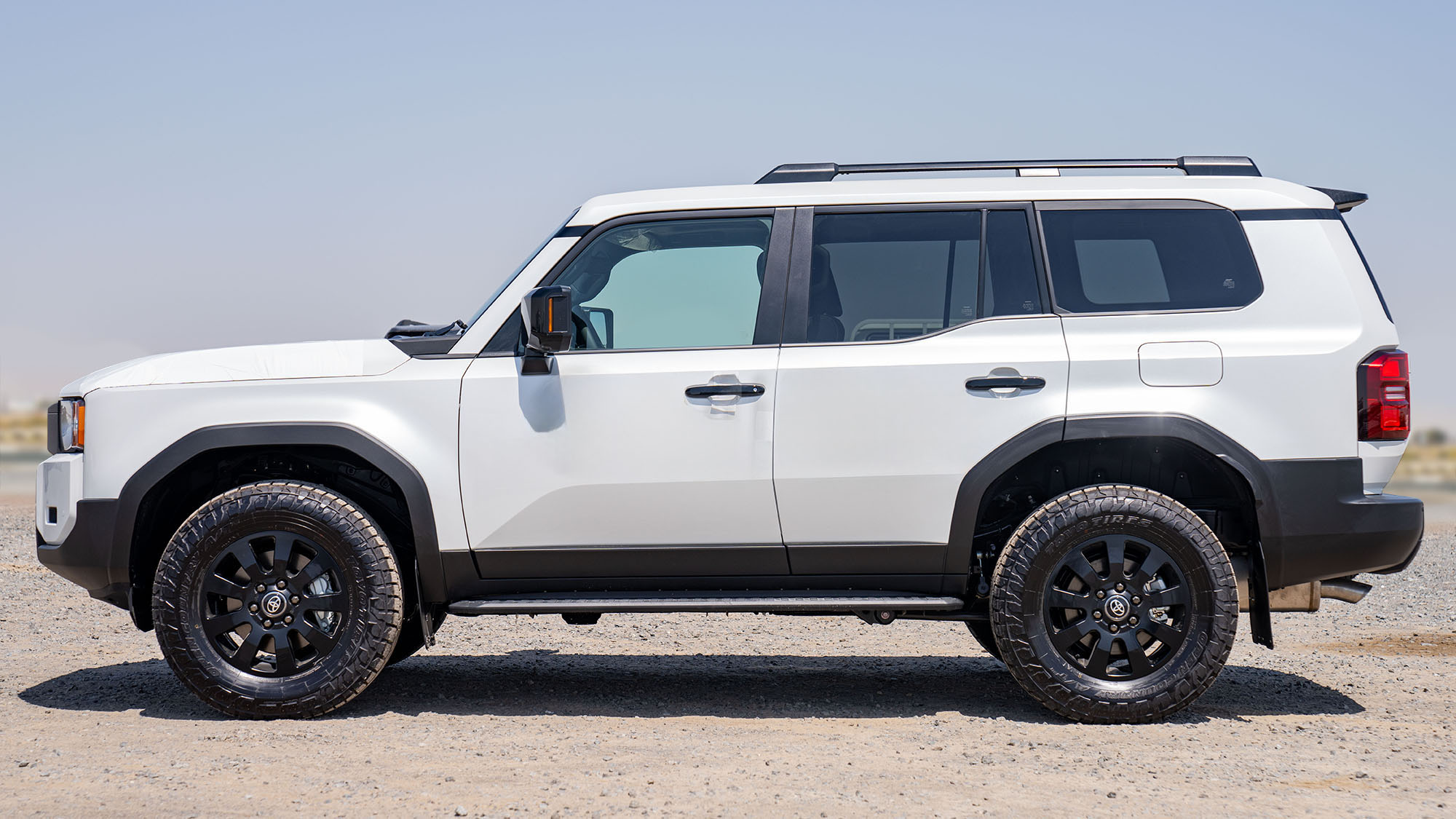 TOYOTA PRADO 250 2.8D AT FIRST EDITION _ WHITE