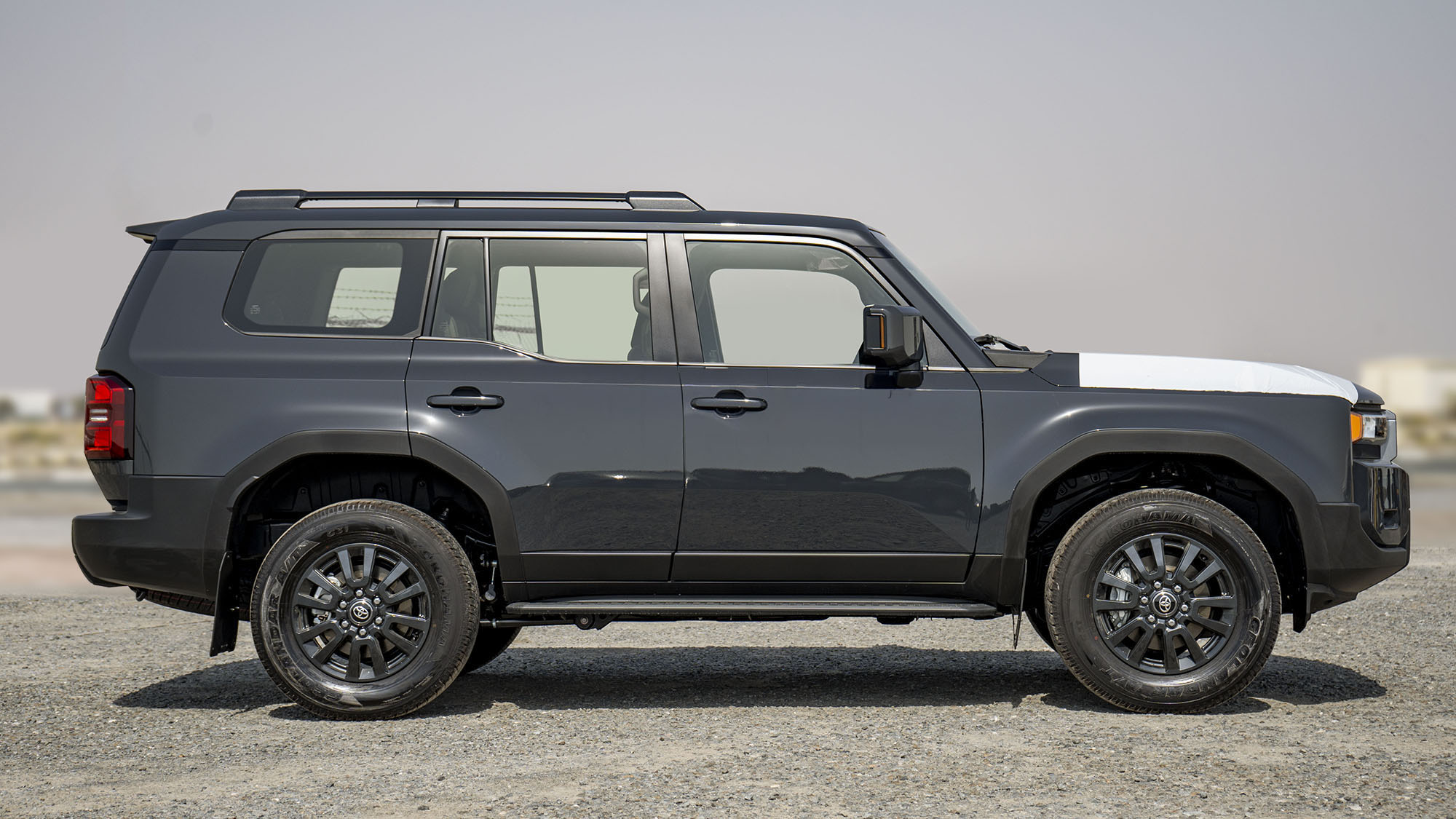 TOYOTA PRADO 250 TXL 2.7P AT LIMITED _ GRAY