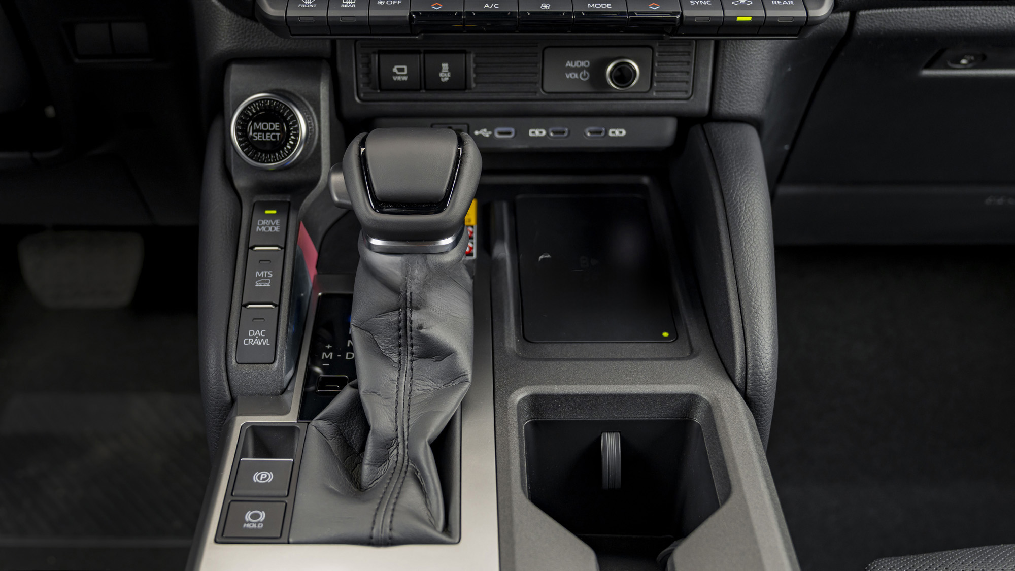 TOYOTA PRADO 250 VX PREMIUM 2.8D AT MY2026 – BLACK LPRADO2502.8D_48