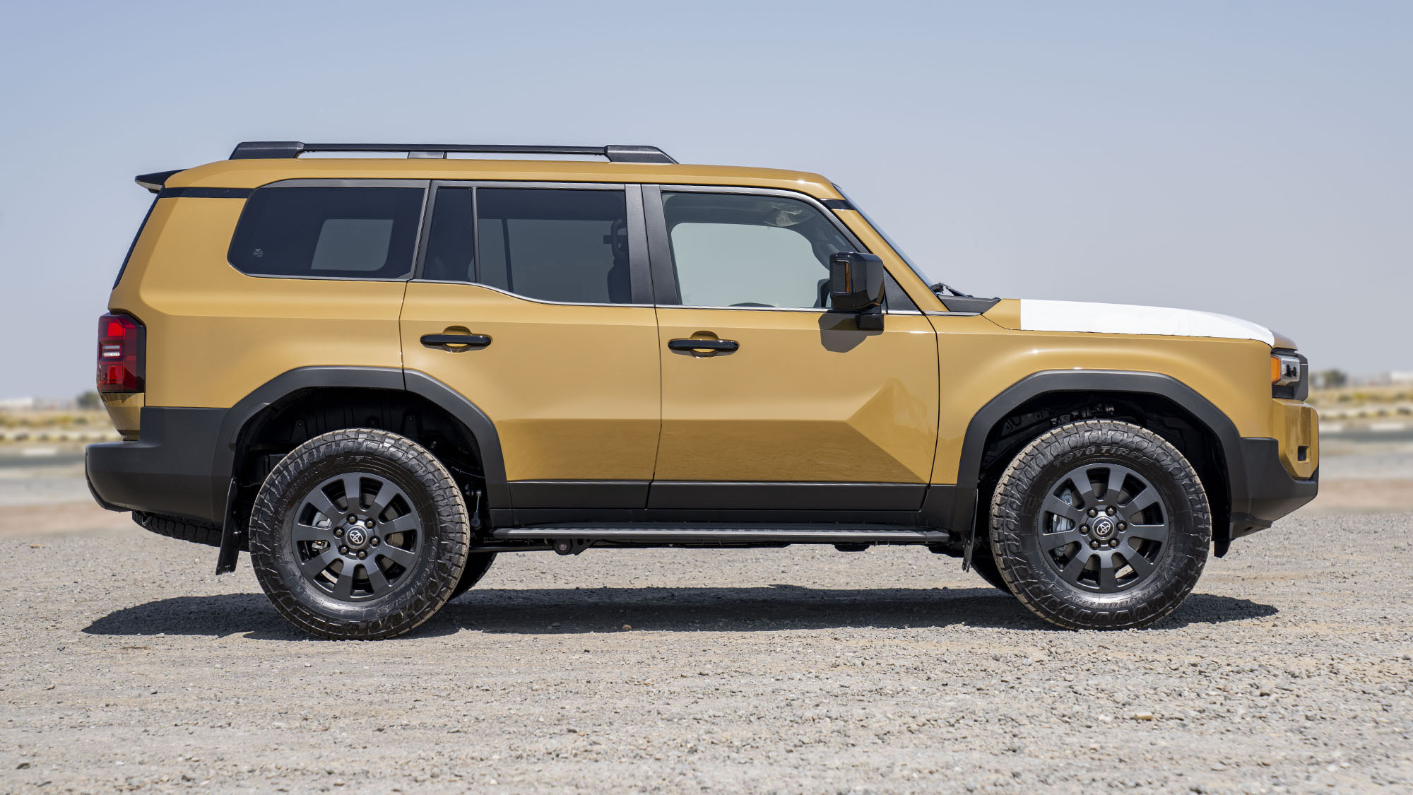 TOYOTA PRADO 250 WX 2.4P AT ADVENTURE _ ORANG