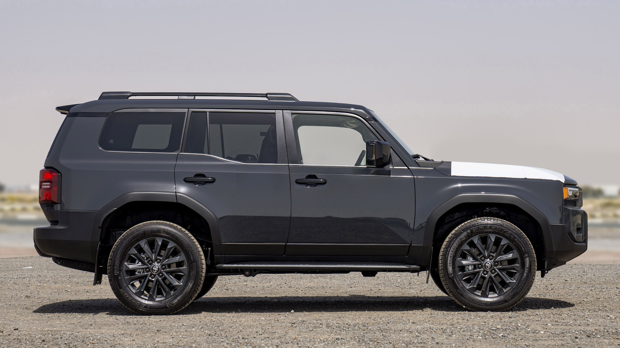 TOYOTA PRADO 250 WX+ LUXURY 2.8D AT_ GRAY