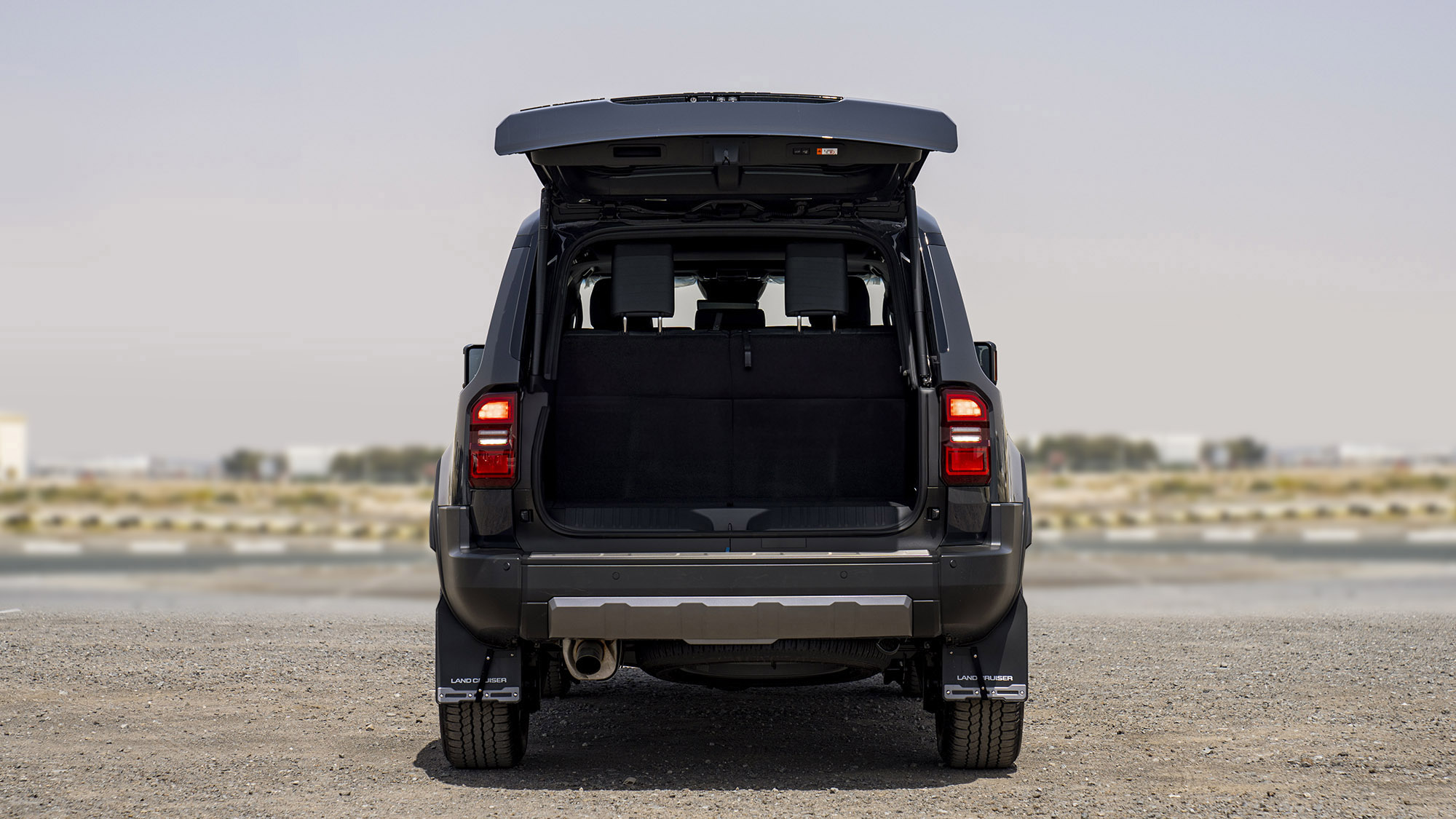 TOYOTA PRADO 250 WX+ LUXURY 2.8D AT_ GRAY