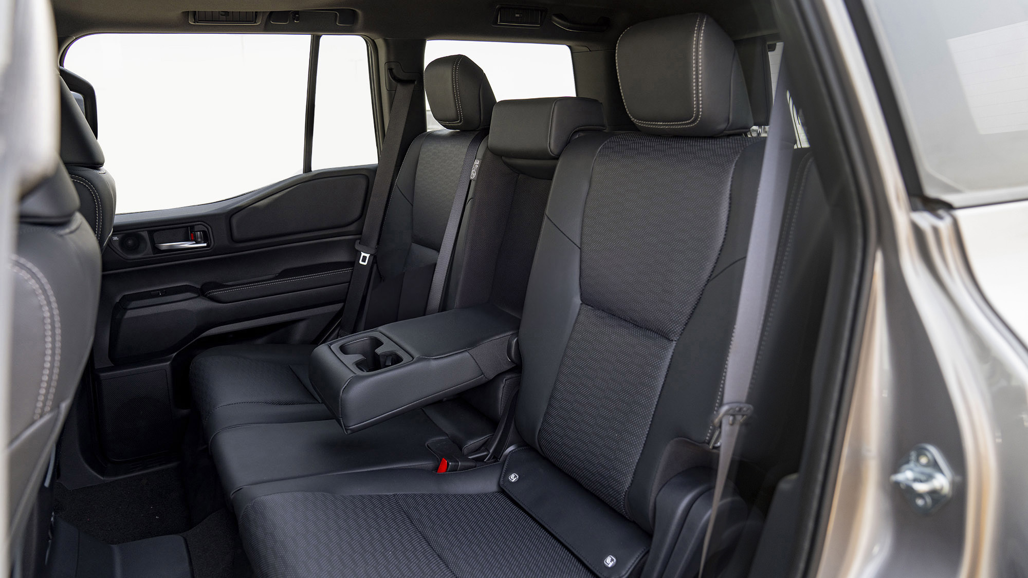 TOYOTA PRADO 250 WX+ LUXURY 2.8D AT _ BRONZE