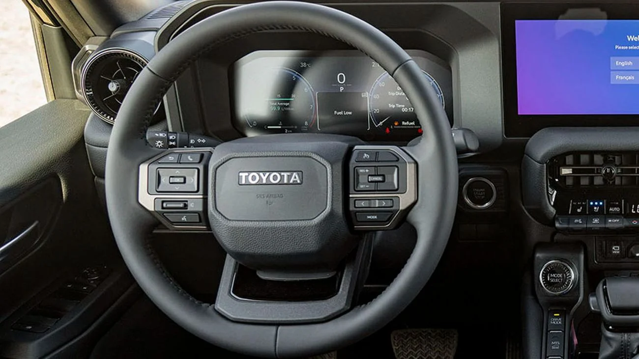 Toyota Prado Adventure Dual Tone Adventure 2.4L 2025