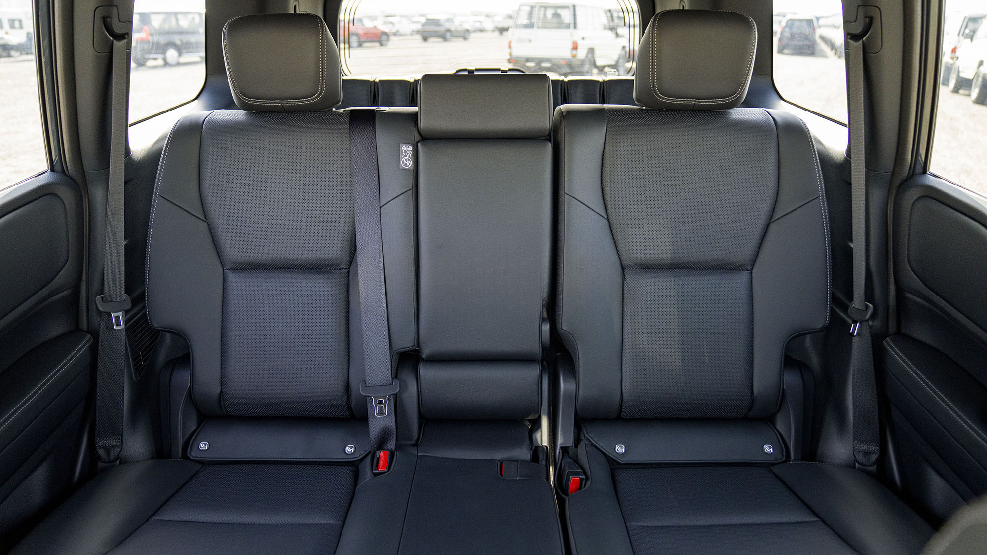 TOYOTA PRADO FIRST EDITIONS 2.4