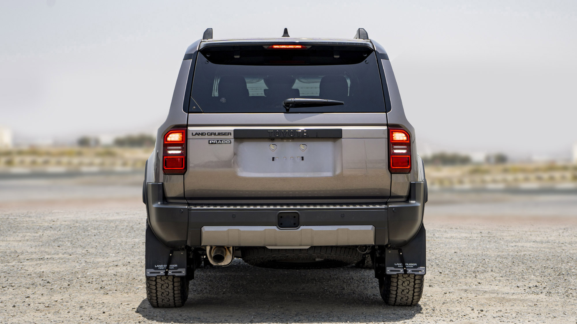 TOYOTA PRADO FIRST EDITIONS 2.4