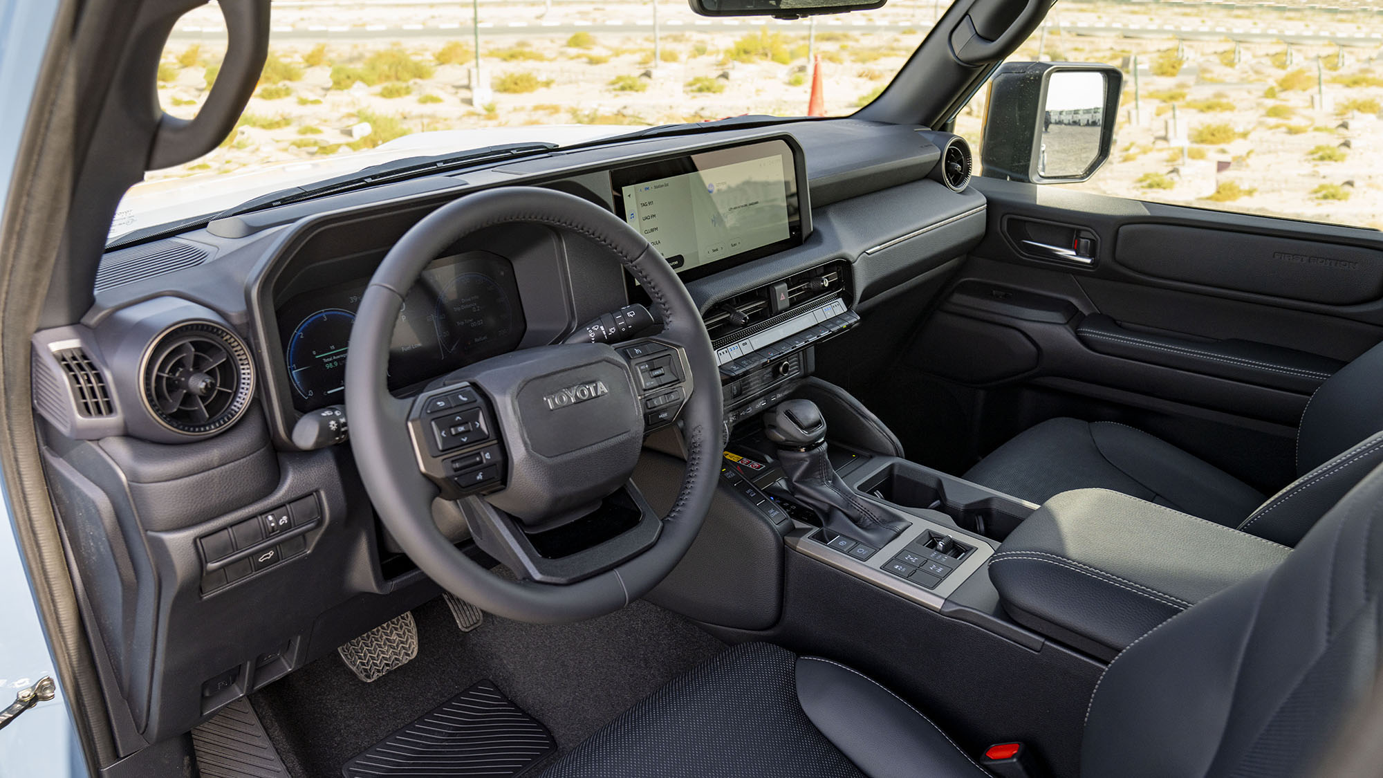 TOYOTA PRADO FIRST EDITIONS 2.8 D