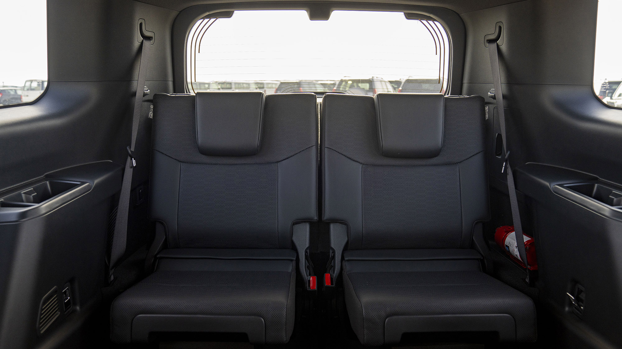TOYOTA PRADO FIRST EDITIONS 2.8 D
