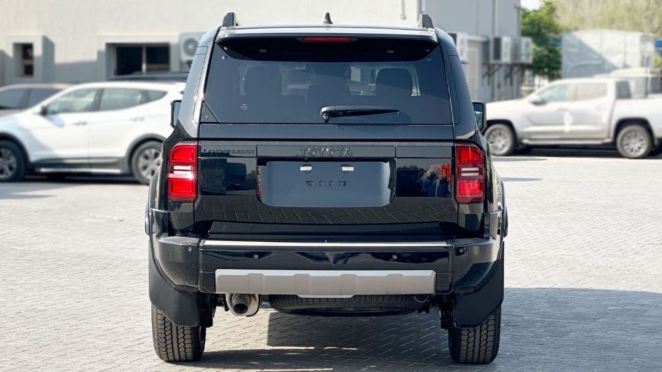TOYOTA PRADO LUXURY / 2.4L V4 PETROL / FULL OPTION 2026