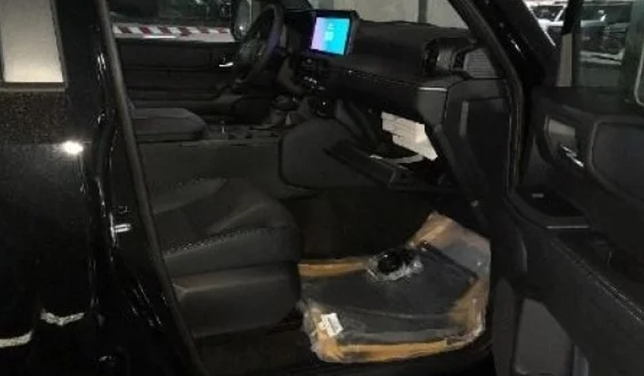 Toyota Prado PRADO ADVENTURE 2.4L TURBO PETROL V4
