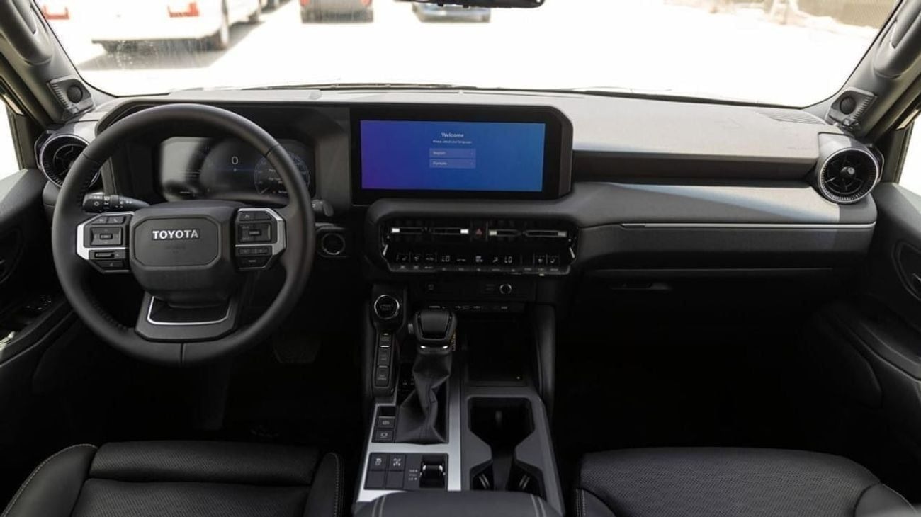 TOYOTA PRADO  PREMIUM 2.4