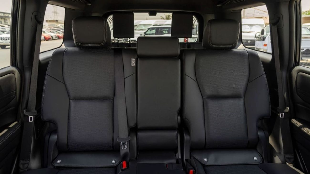 TOYOTA PRADO  PREMIUM 2.4