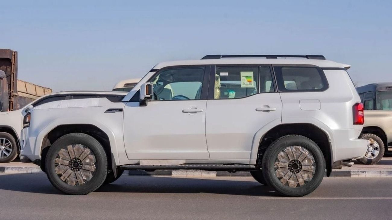 Toyota prado primum 2.8L diesel MY2026