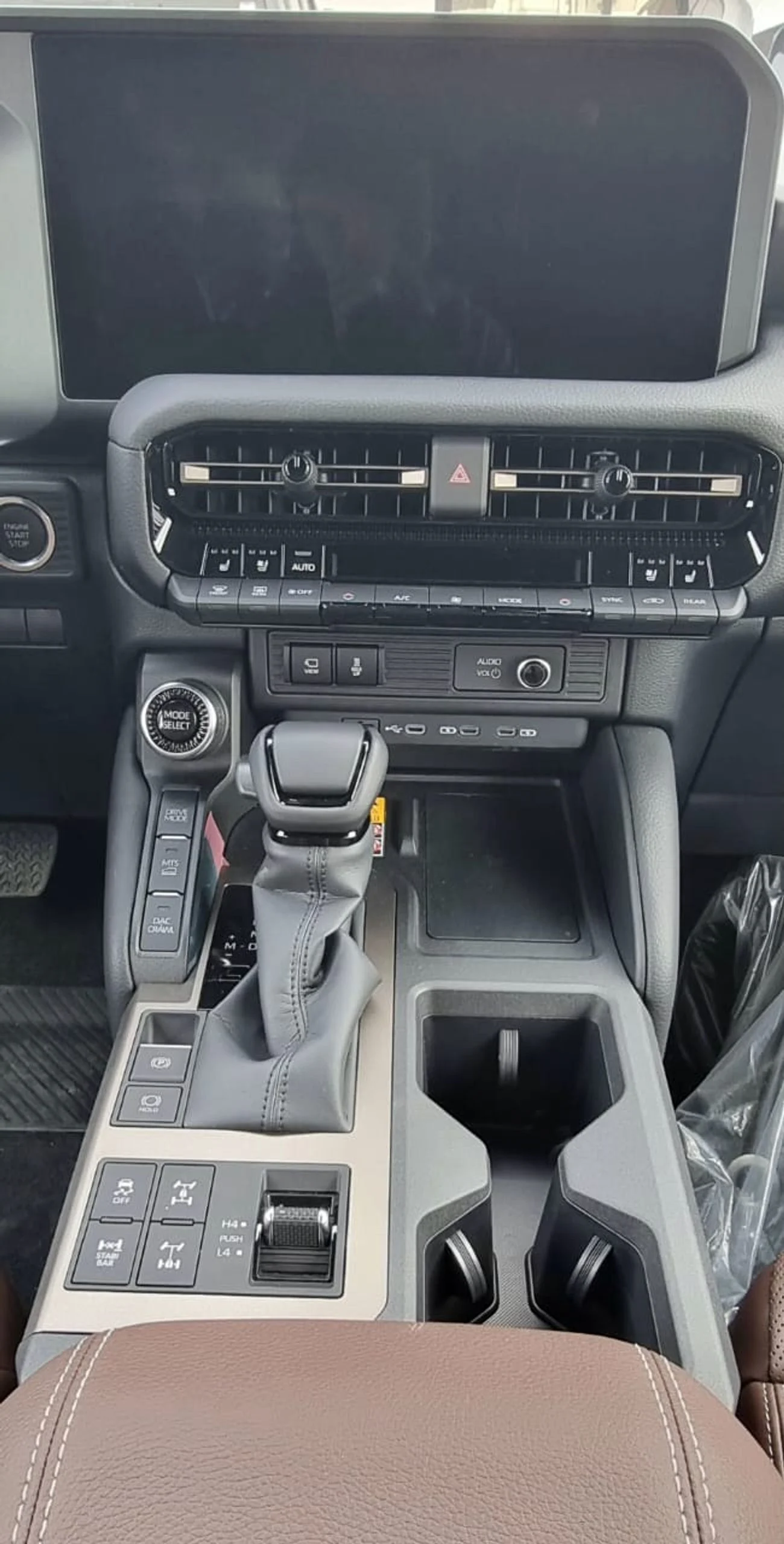 Toyota Prado TOYOTA PRADO 2.8L LUXURY EDITION MY 2026