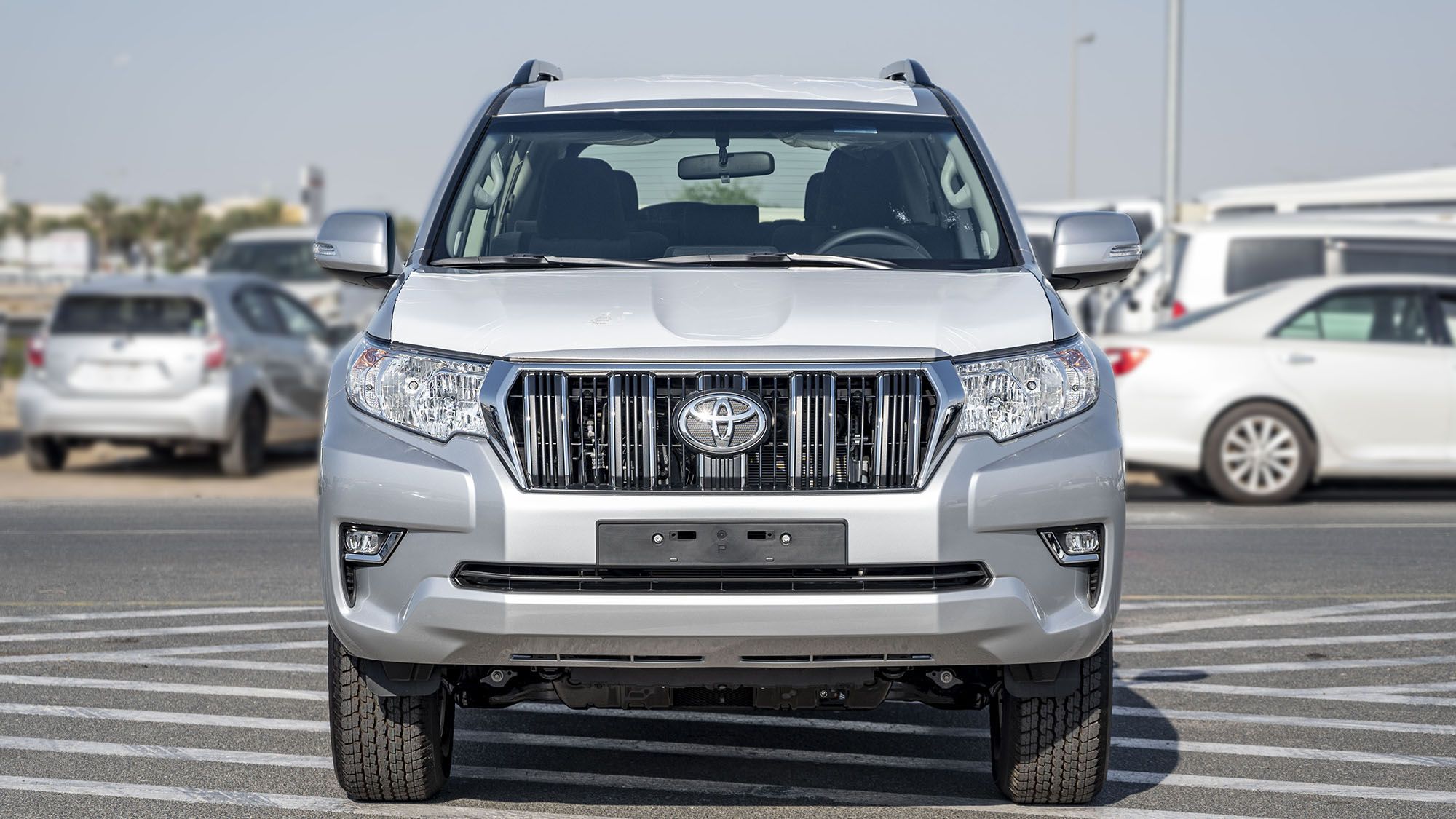 TOYOTA PRADO TXL 2.8D AT_ silver