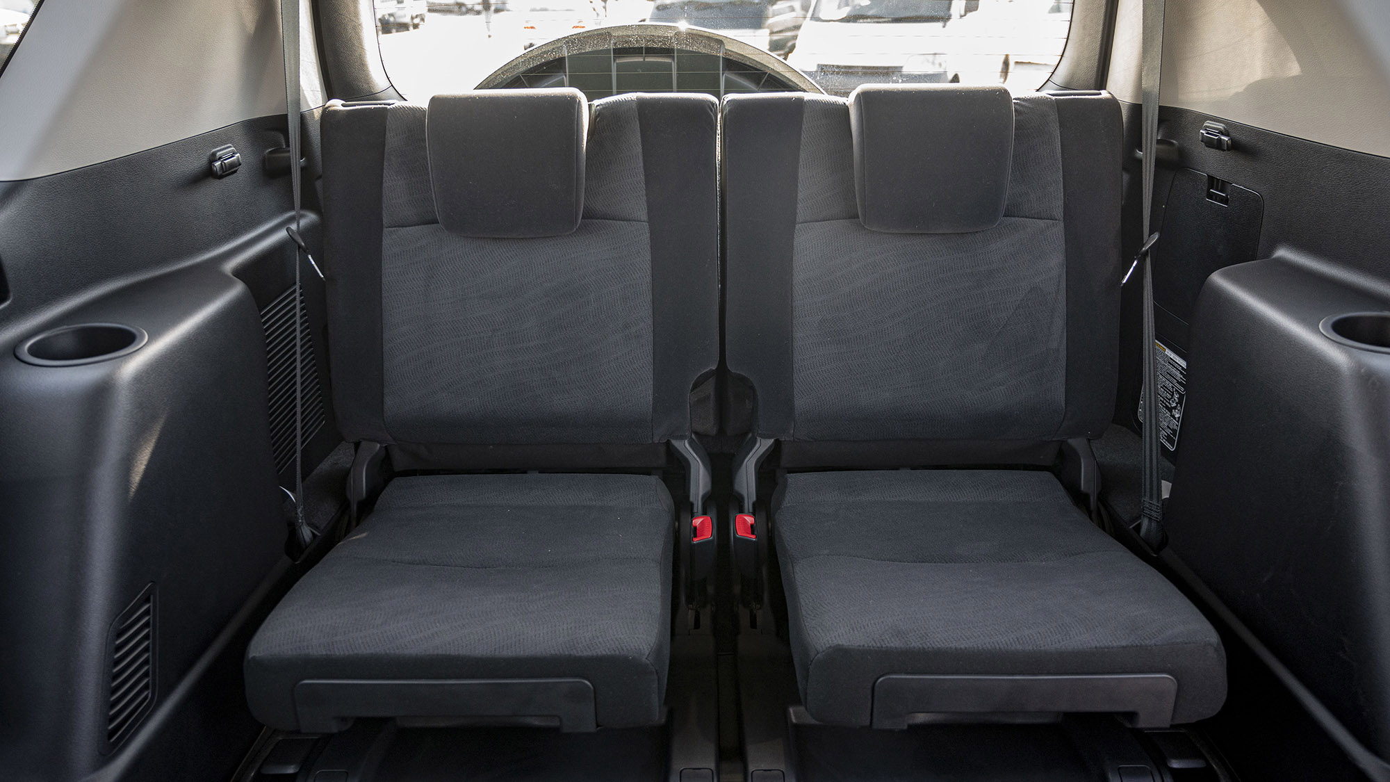 TOYOTA PRADO TXL 2.8D AT_ silver