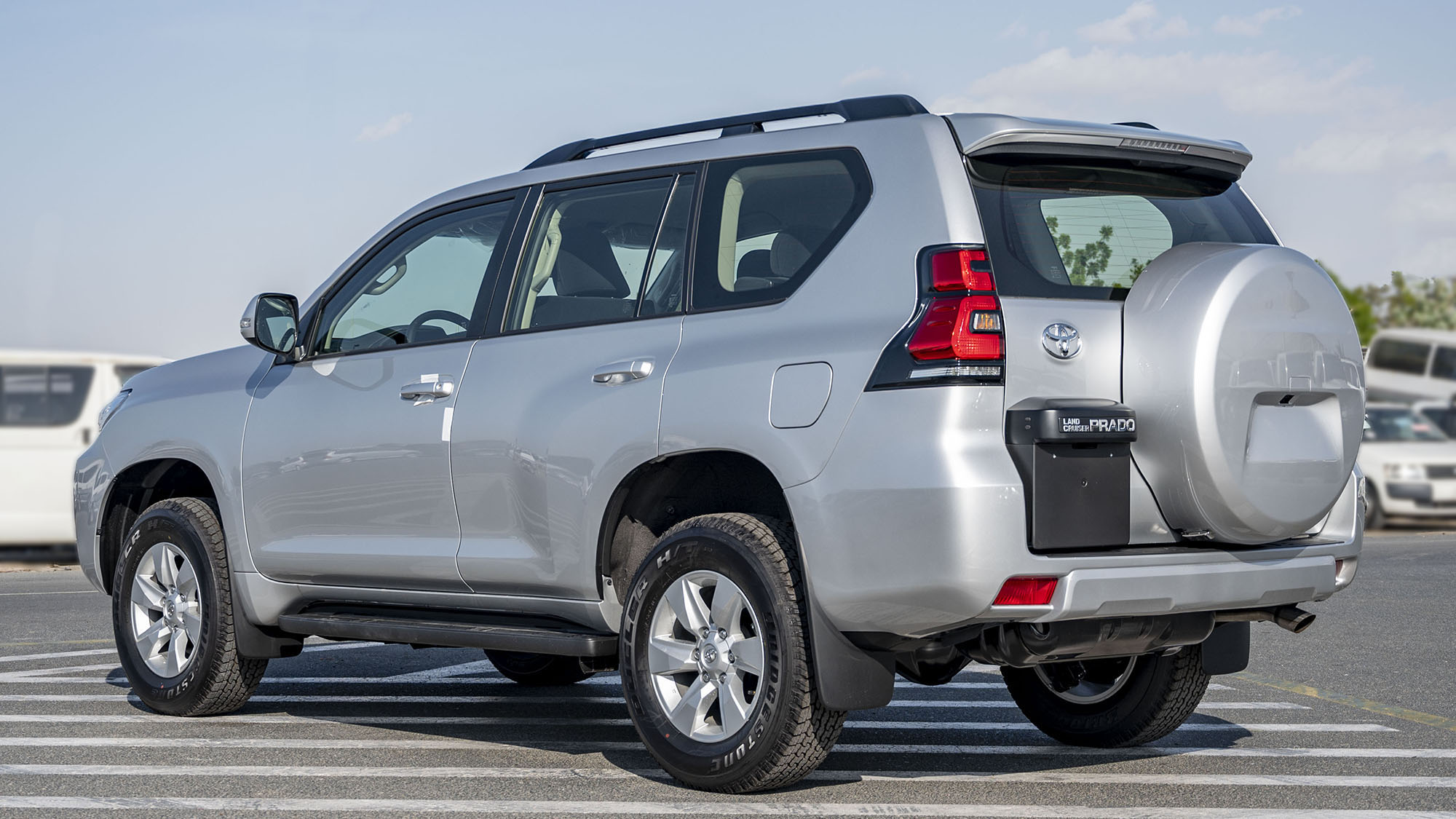 TOYOTA PRADO TXL 2.8D AT_ silver