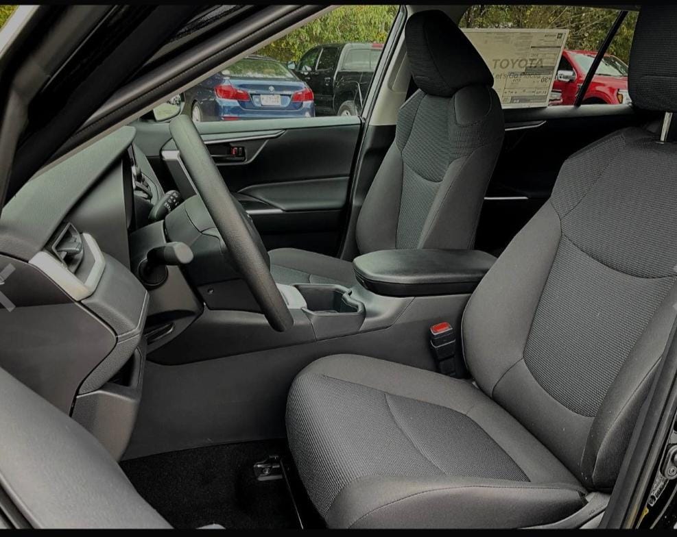 TOYOTA RAV4 2.0P AT 4X4 2025 - BLACK